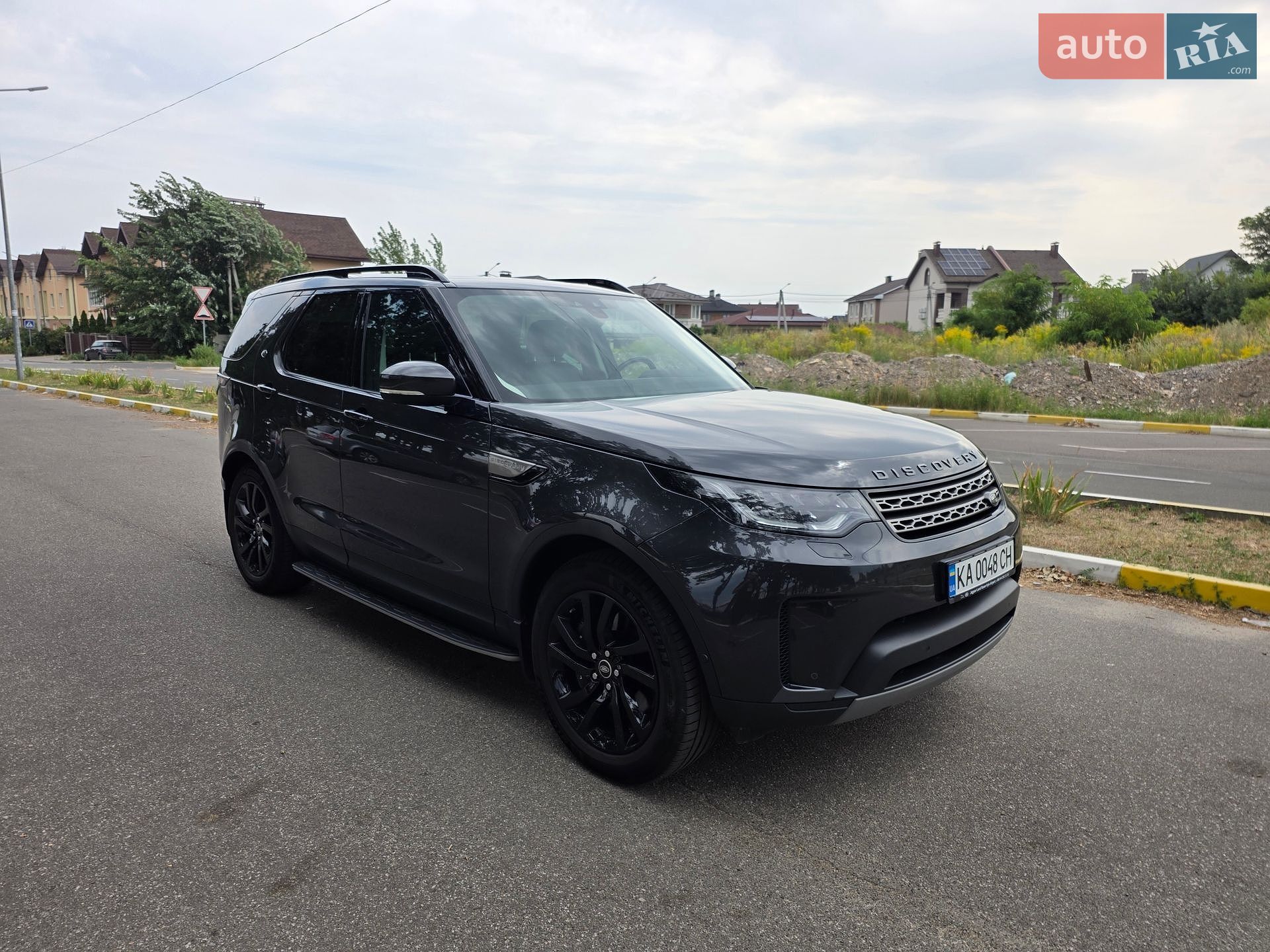 Land Rover Discovery 2019 VIN SALRA2BKXK2414689 фото оголошення 8 з 25
