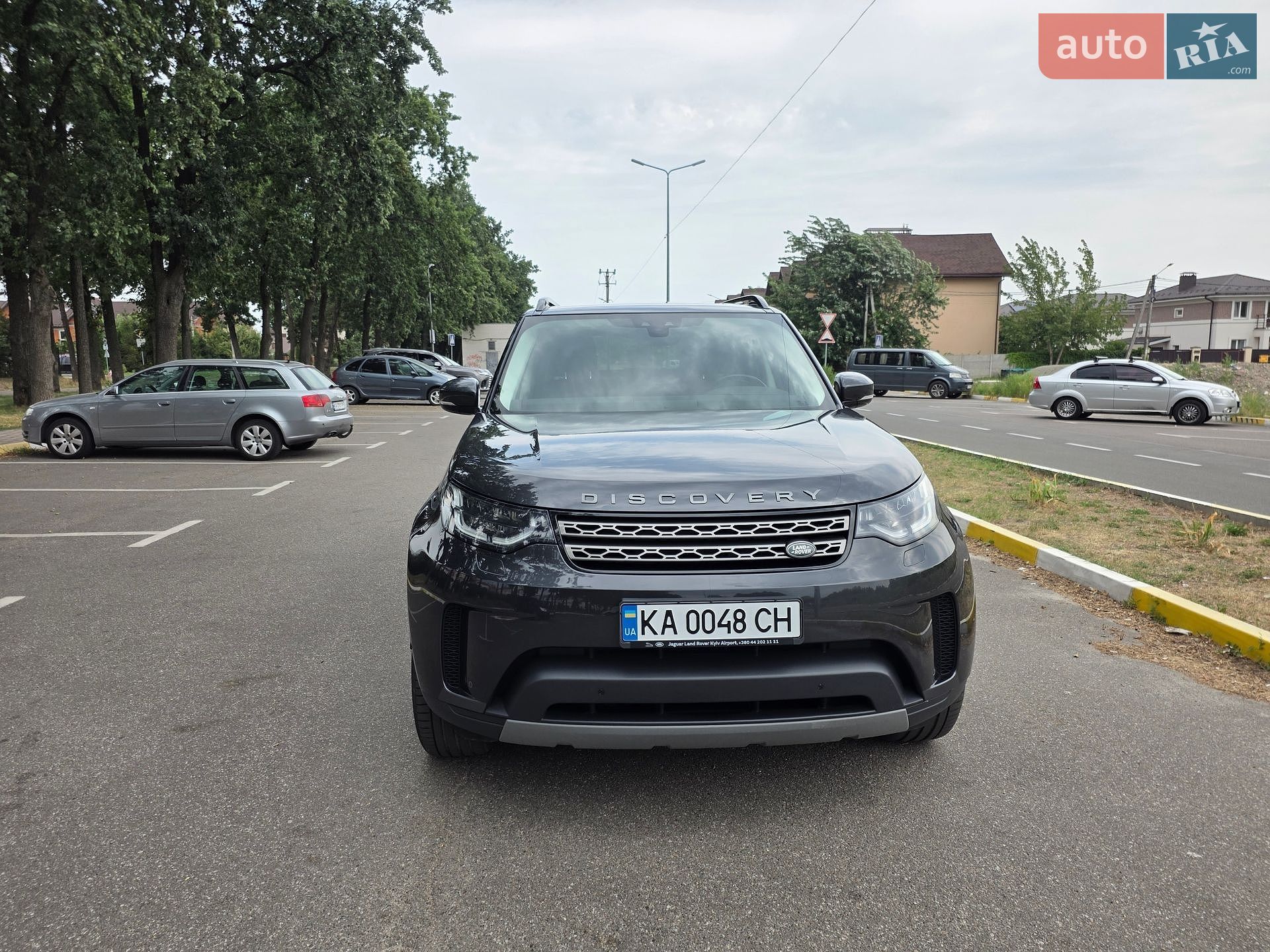 Land Rover Discovery 2019 VIN SALRA2BKXK2414689 фото оголошення 7 з 25