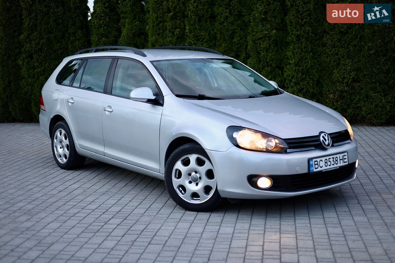 Volkswagen Golf 2010 VIN WVWZZZ1KZBM627587 фото оголошення 3 з 58
