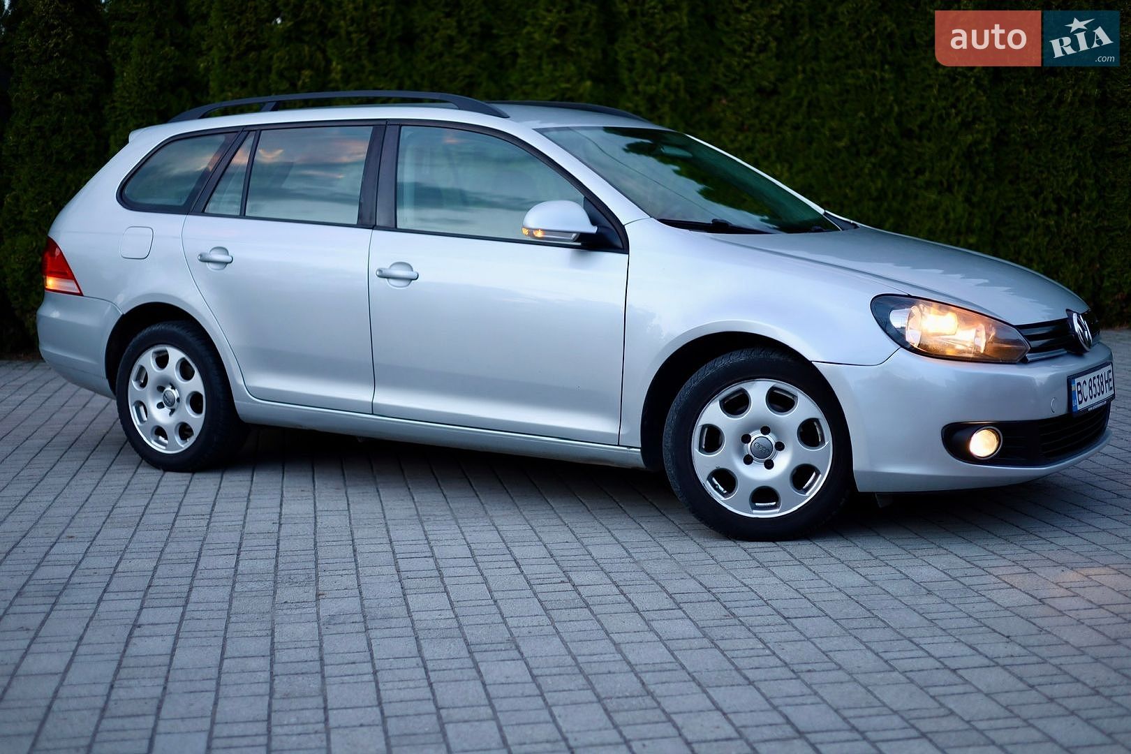 Volkswagen Golf 2010 VIN WVWZZZ1KZBM627587 фото оголошення 14 з 58