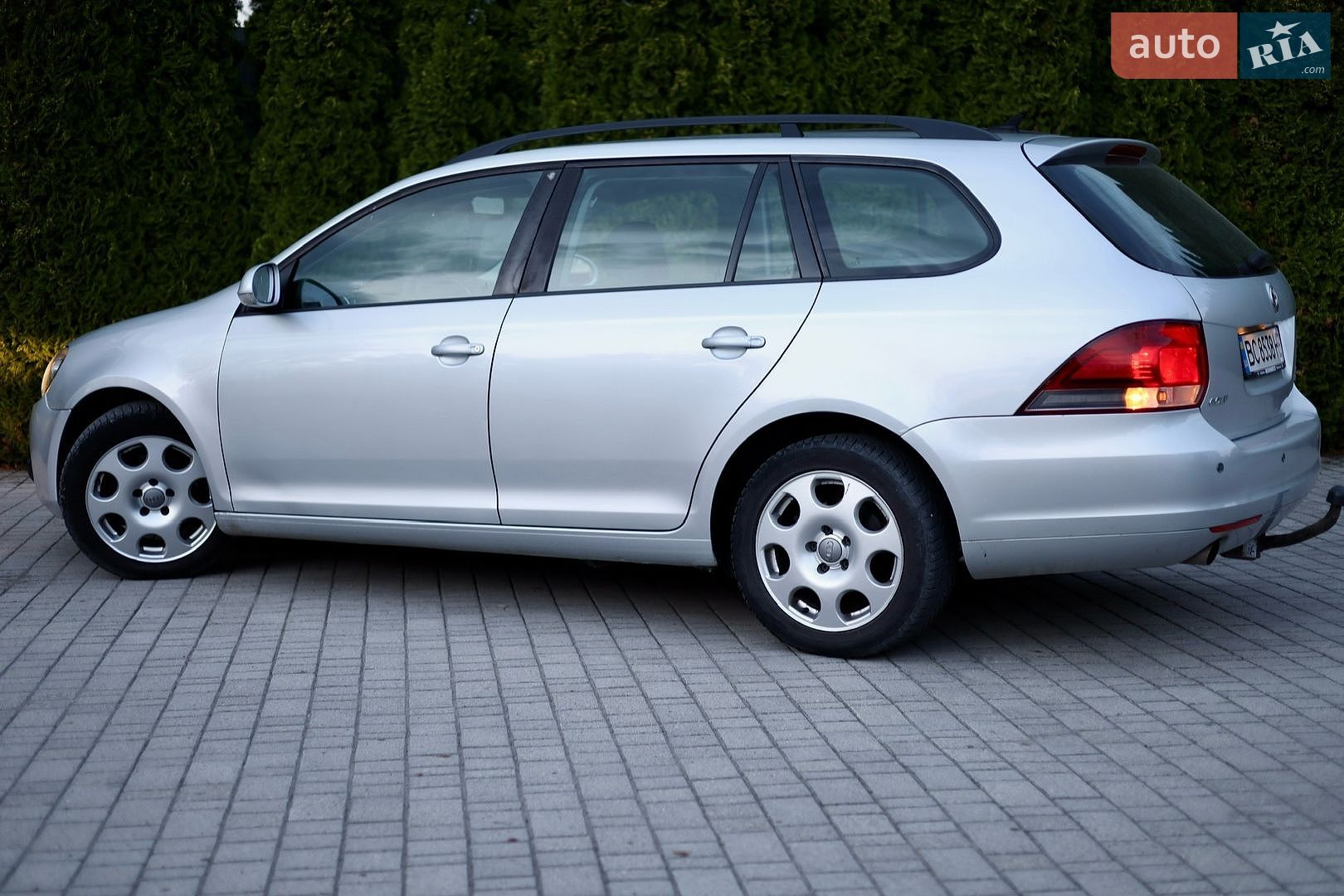 Volkswagen Golf 2010 VIN WVWZZZ1KZBM627587 фото оголошення 32 з 58