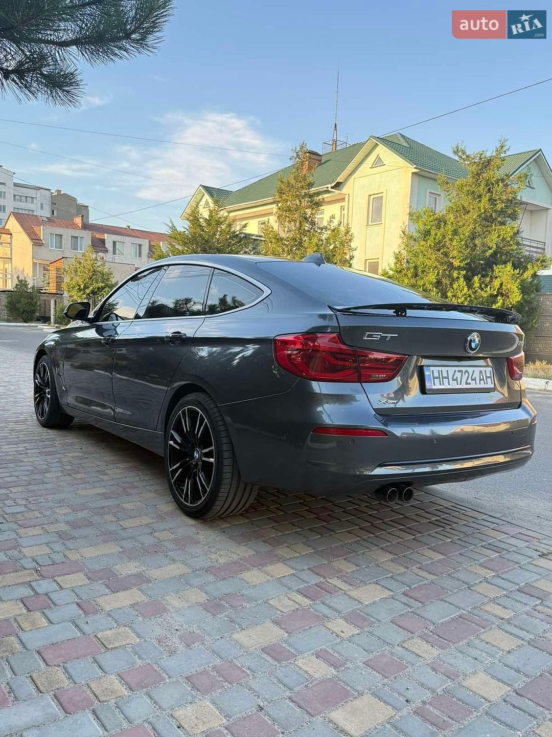 BMW 3 Series GT 2017 VIN WBA8Z9C51JG828116 фото оголошення 10 з 25