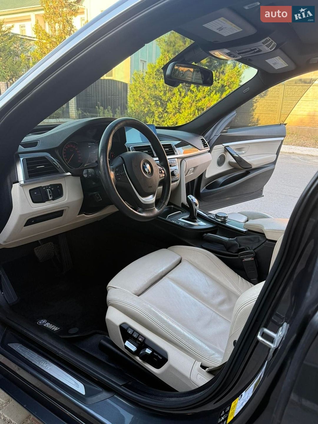 BMW 3 Series GT 2017 VIN WBA8Z9C51JG828116 фото оголошення 17 з 25