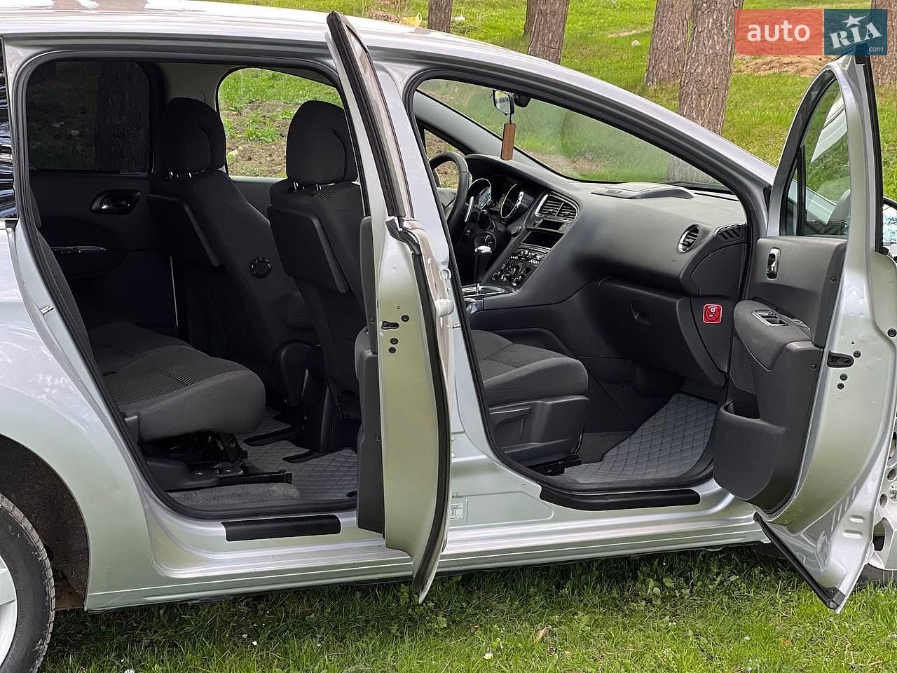 Peugeot 5008 2013 VIN VF30E9HD8DS081728 фото оголошення 22 з 51