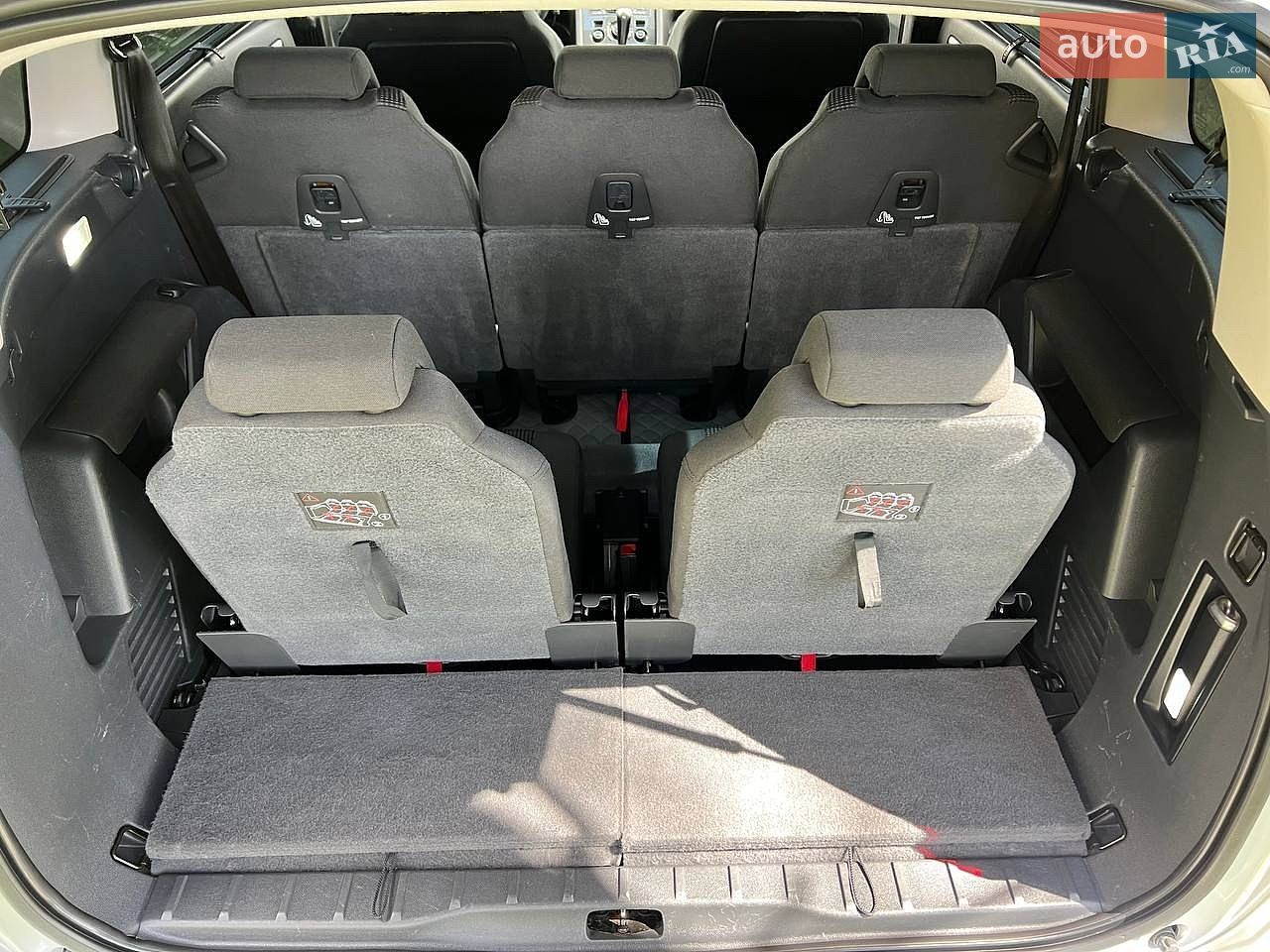 Peugeot 5008 2013 VIN VF30E9HD8DS081728 фото оголошення 40 з 51