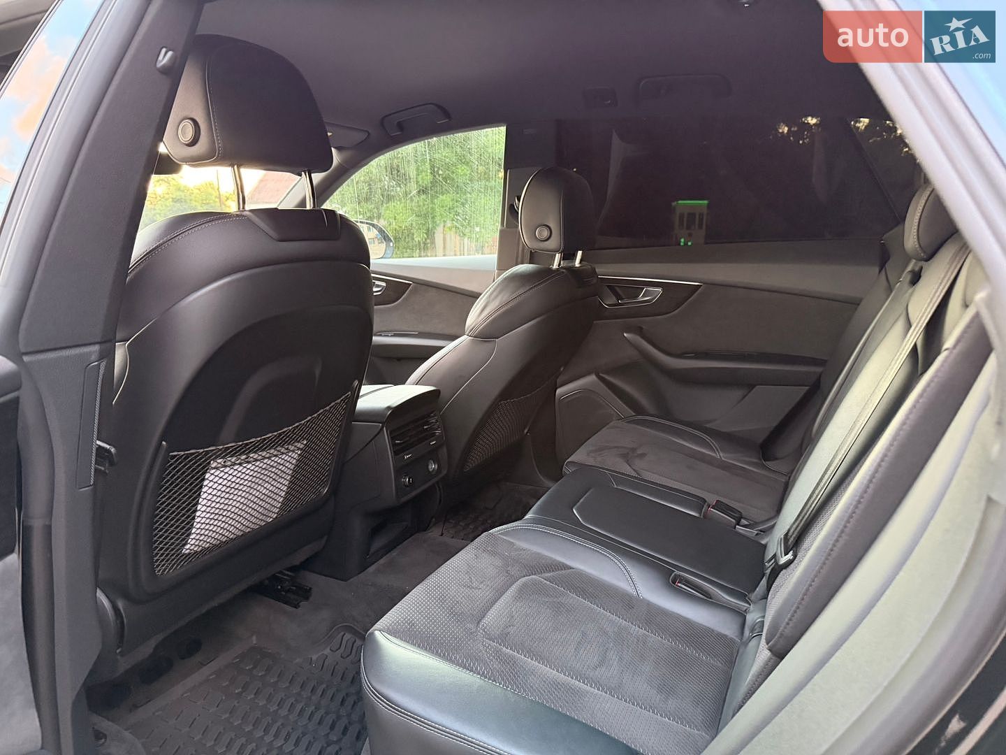 Audi Q8 2021 VIN WAUZZZF13ND007961 фото оголошення 9 з 16