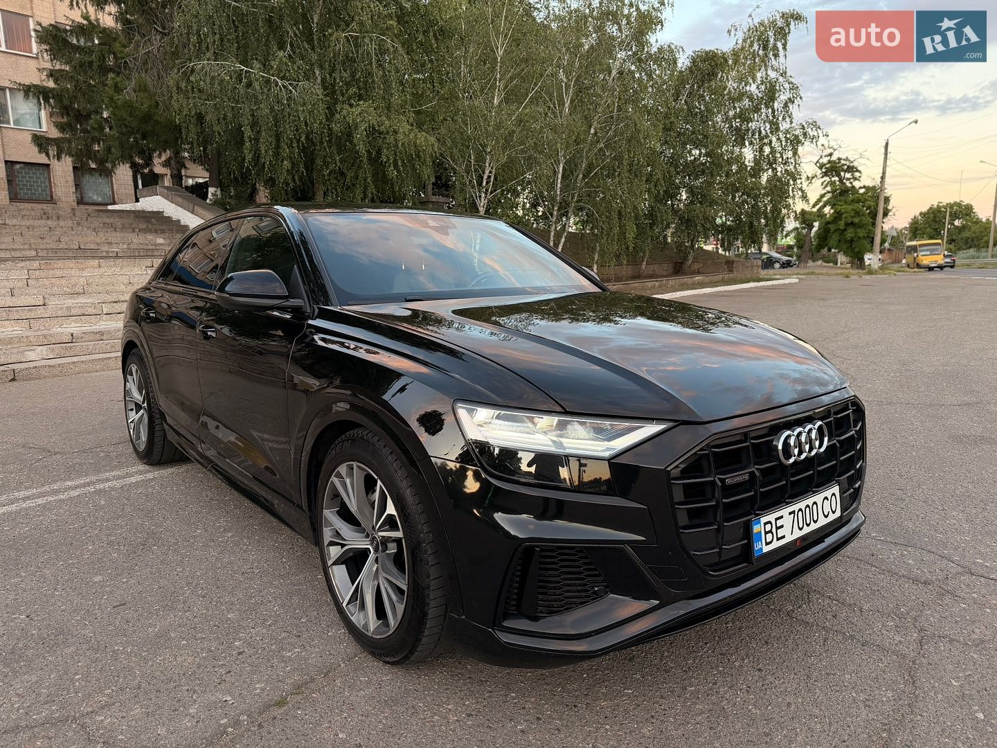 Audi Q8 2021 VIN WAUZZZF13ND007961 фото оголошення 14 з 16