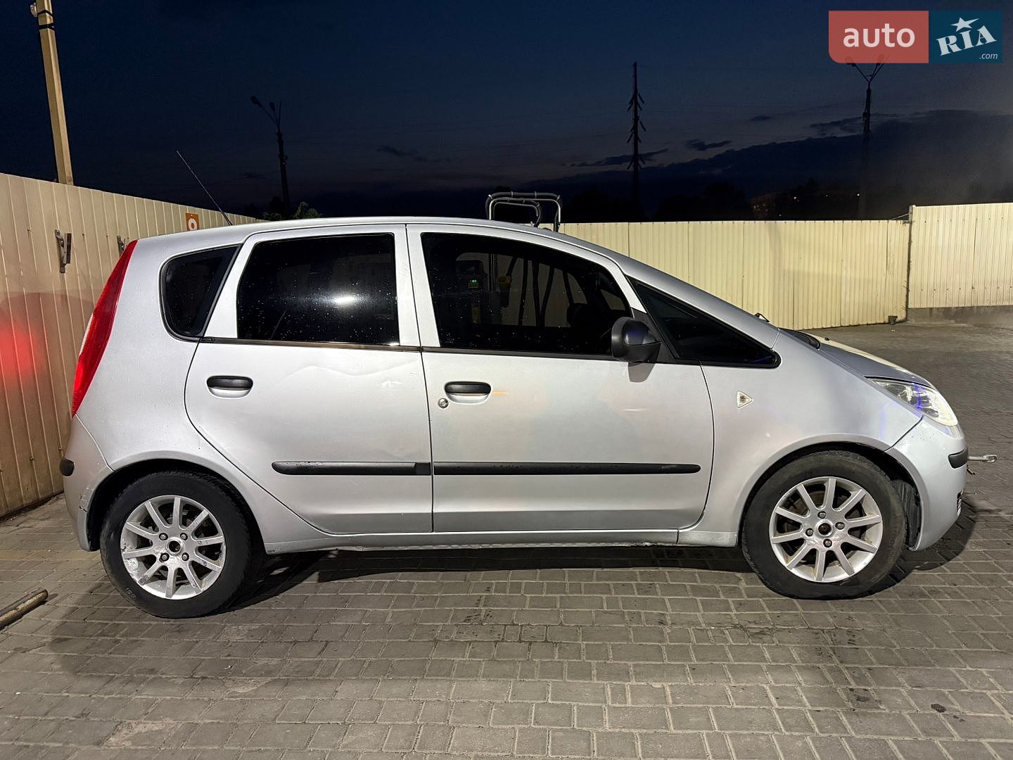 Mitsubishi Colt 2008 VIN XMCXJZ34A8F045527 фото оголошення 2 з 13