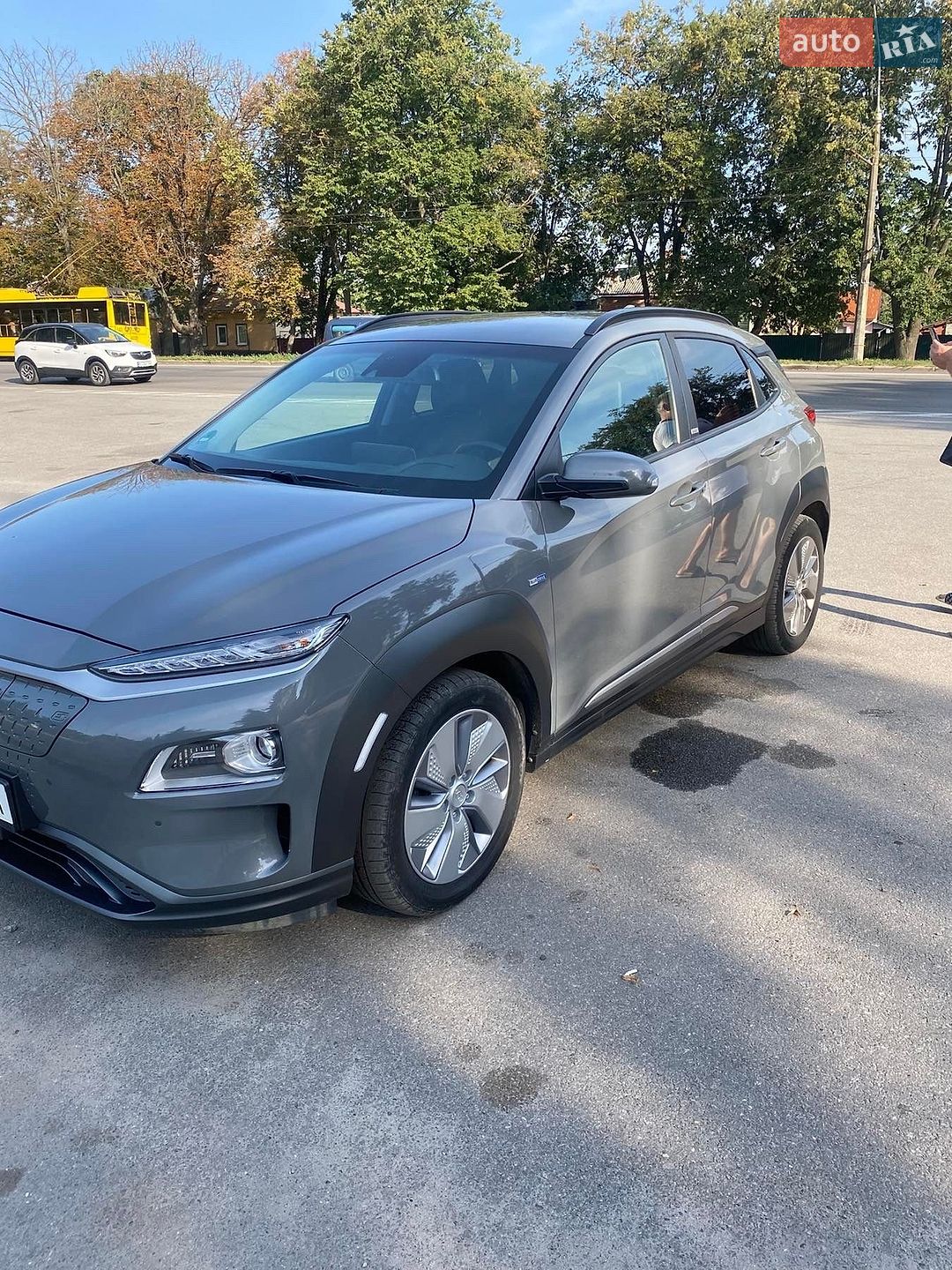 Hyundai Kona Electric 2020 VIN TMAK581GFLJ002487 фото оголошення 24 з 28
