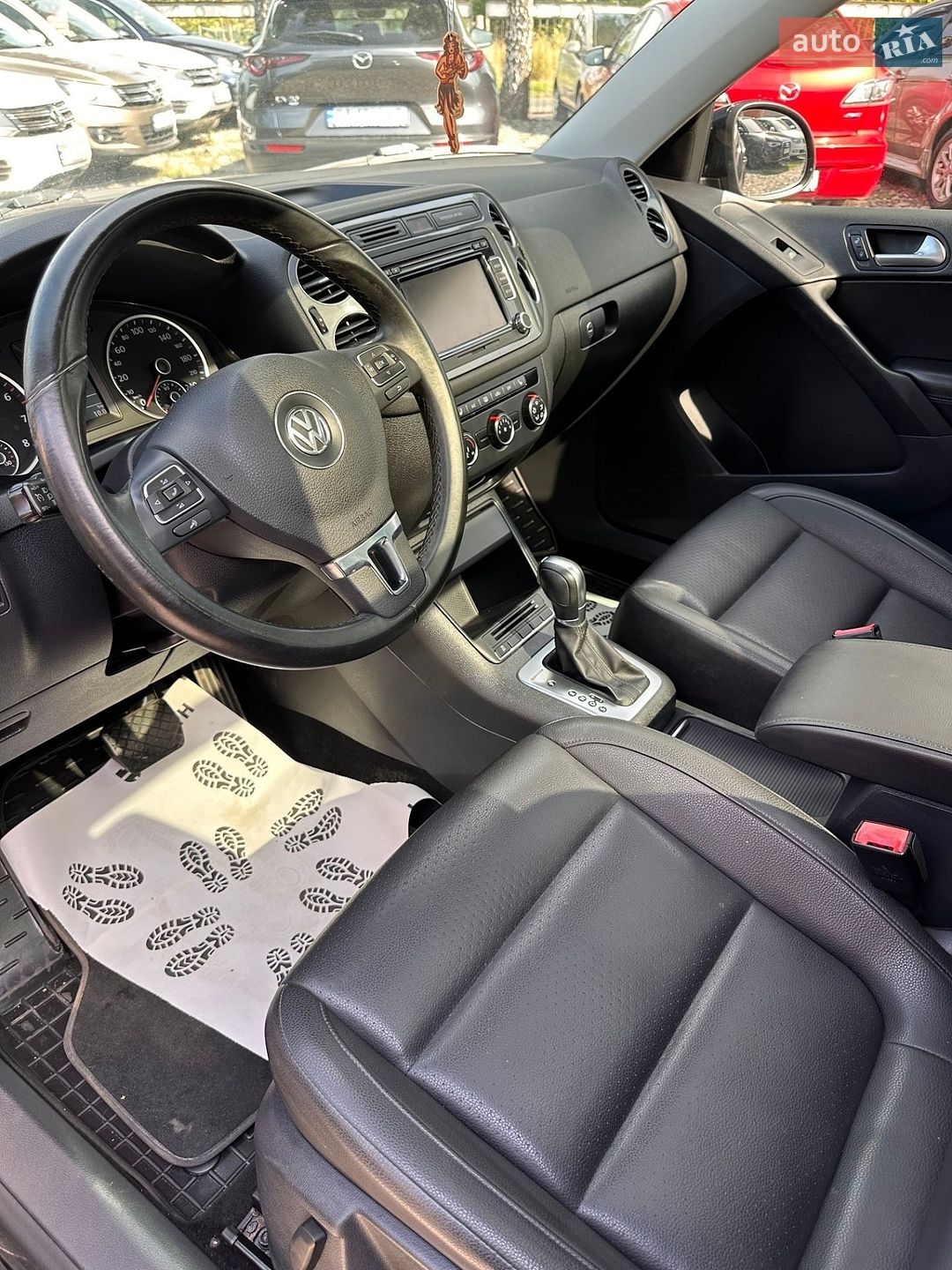 Volkswagen Tiguan 2014 VIN WVGJV3AXXEW621460 фото оголошення 8 з 21