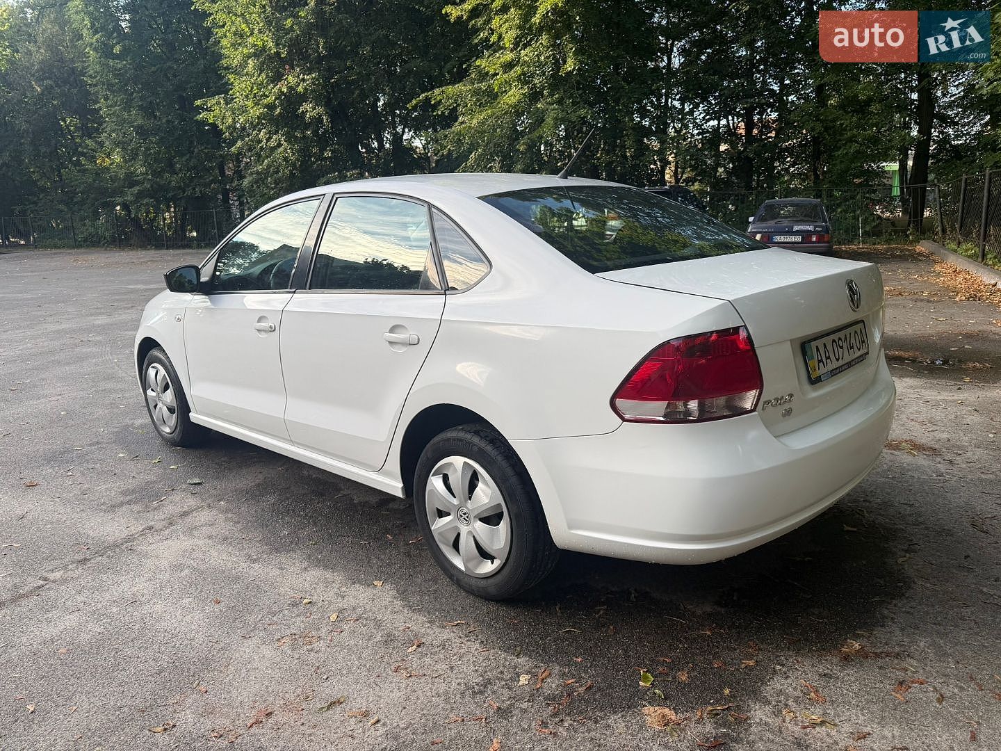 Volkswagen Polo 2013 VIN XW8ZZZ61ZDG061019 фото оголошення 5 з 31