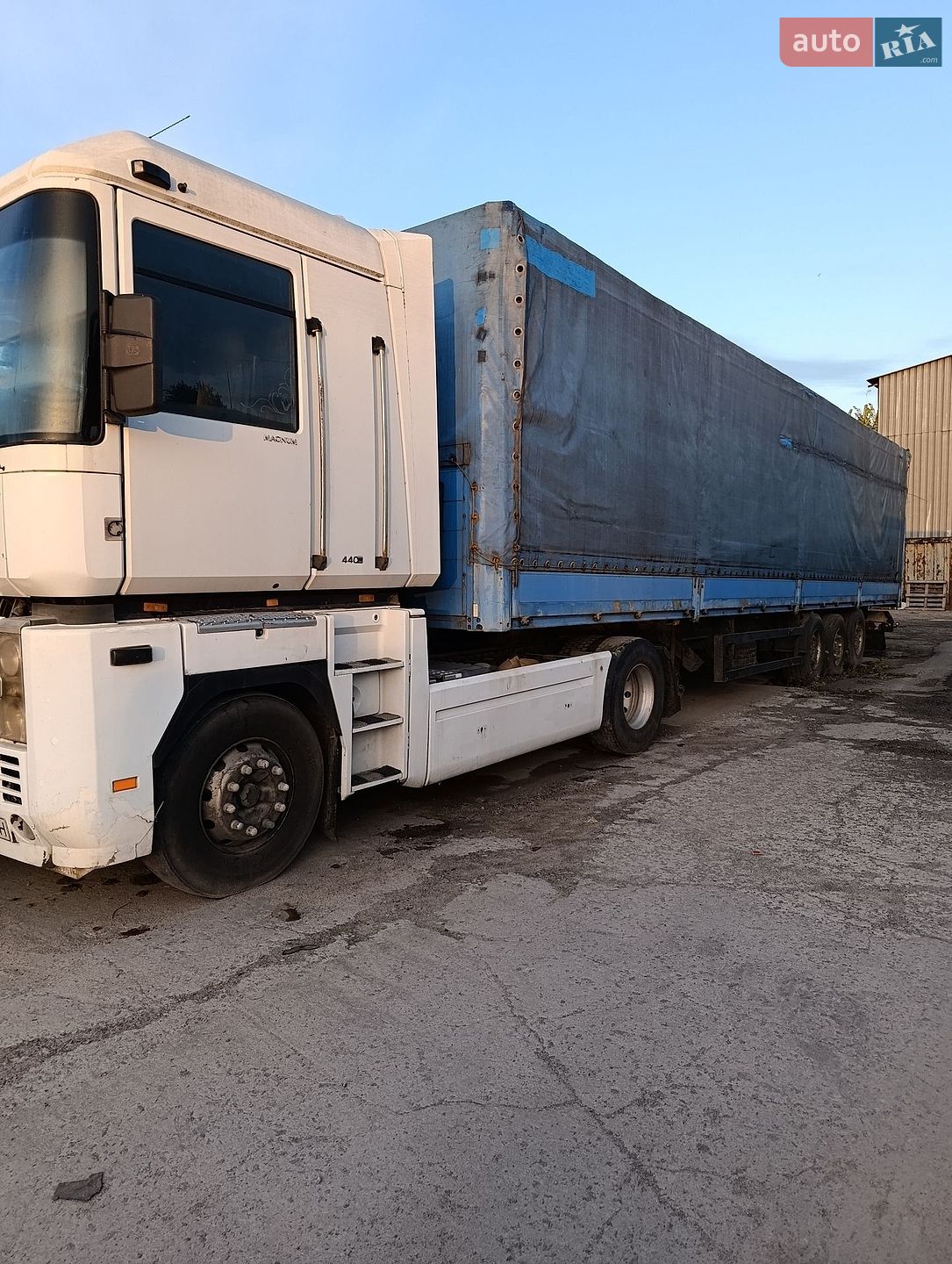 Renault Magnum 2006 VIN VF617GSA000011378 фото оголошення 3 з 5