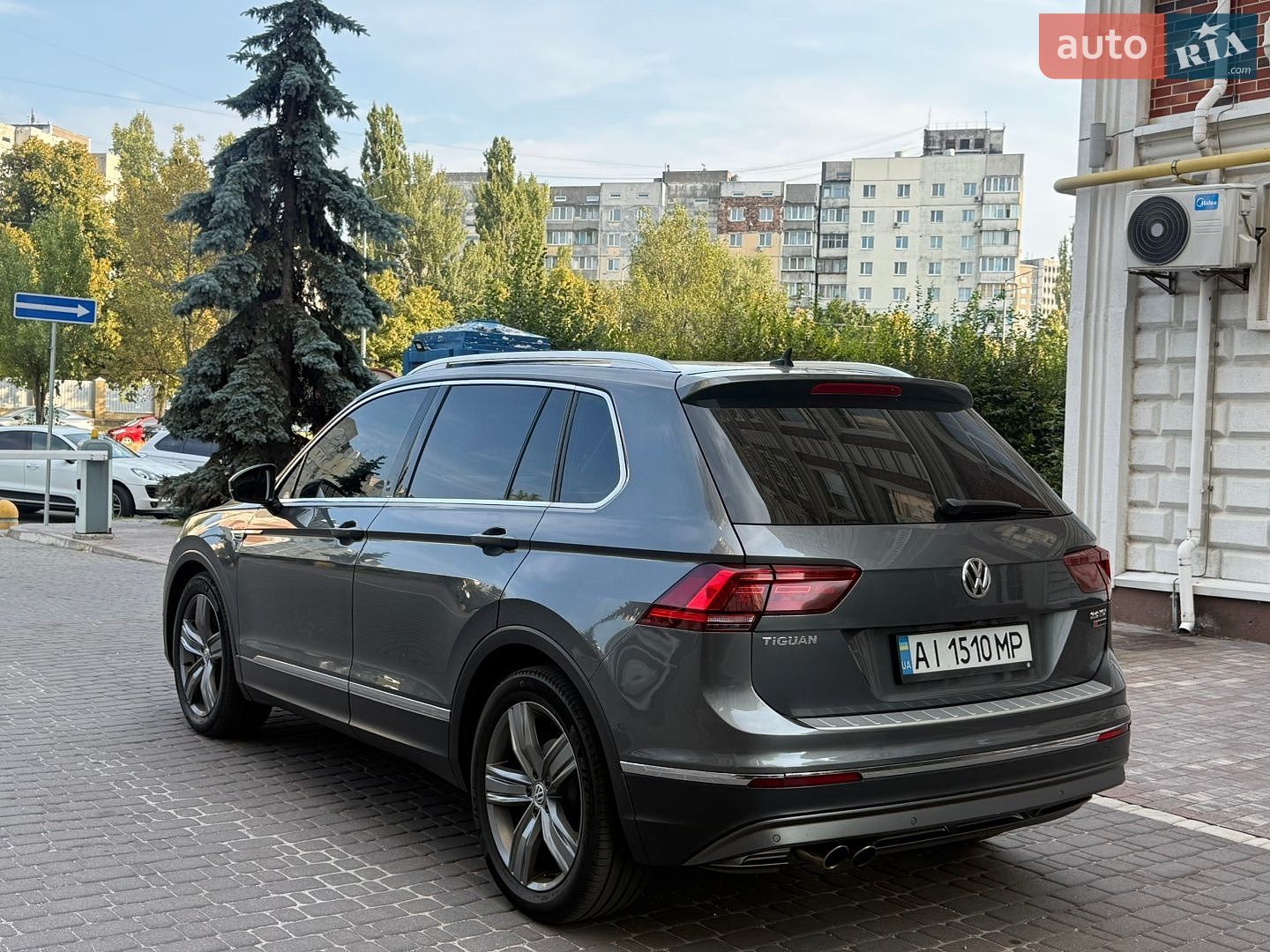 Volkswagen Tiguan 2016 VIN WVGZZZ5NZHW339509 фото оголошення 3 з 32