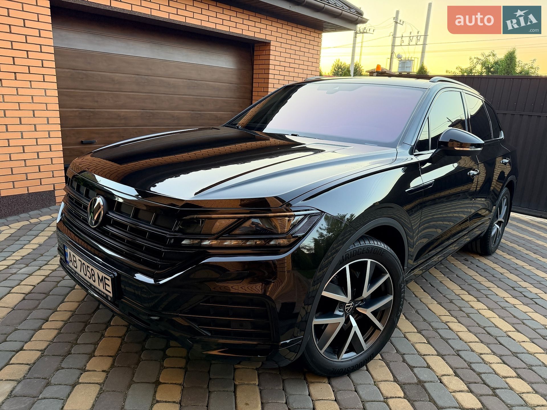 Volkswagen Touareg 2021 VIN WVGZZZCRZMD038263 фото оголошення 4 з 20