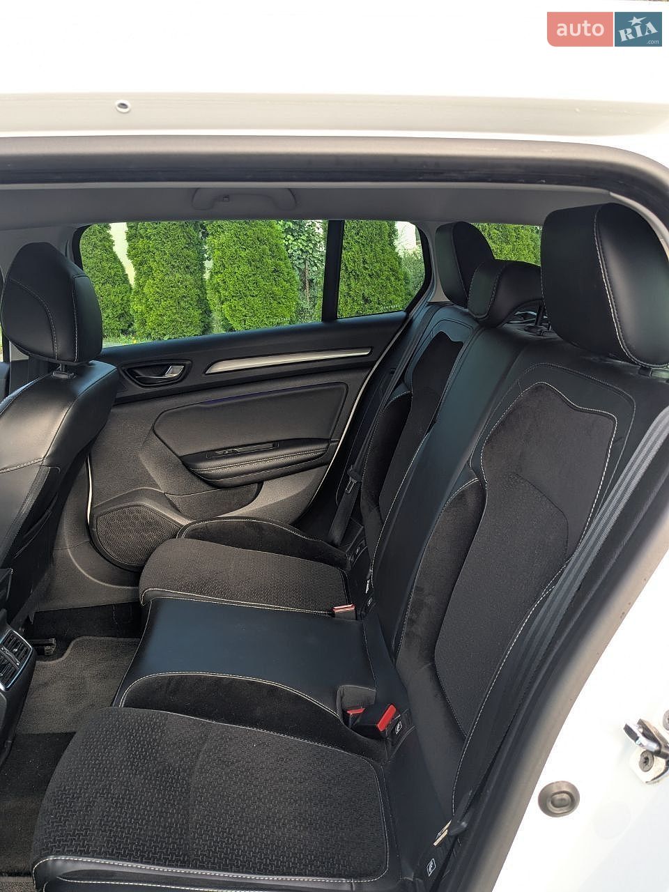 Renault Megane 2016 VIN VF1RFB00856967833 фото оголошення 13 з 41