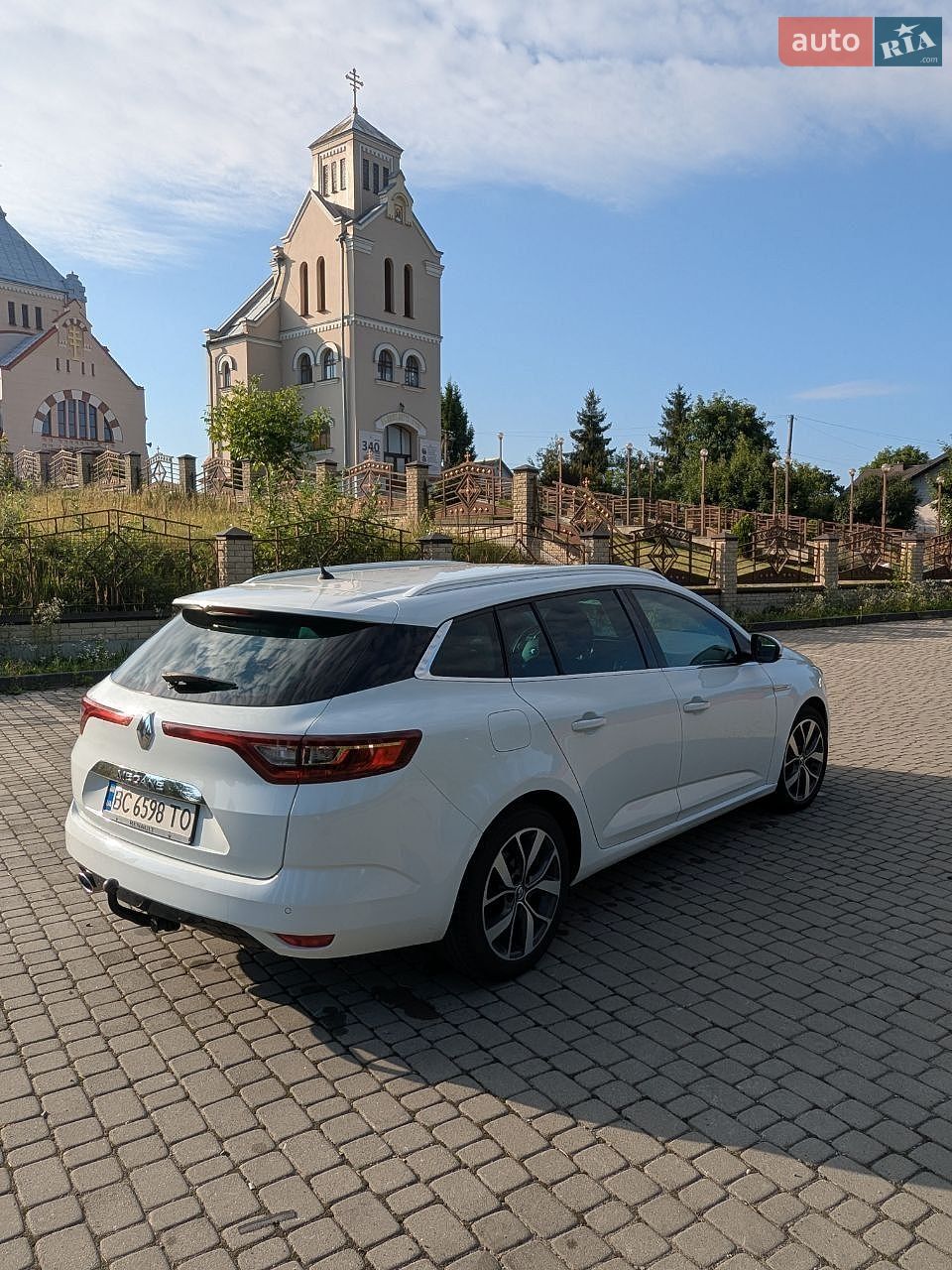 Renault Megane 2016 VIN VF1RFB00856967833 фото оголошення 10 з 45