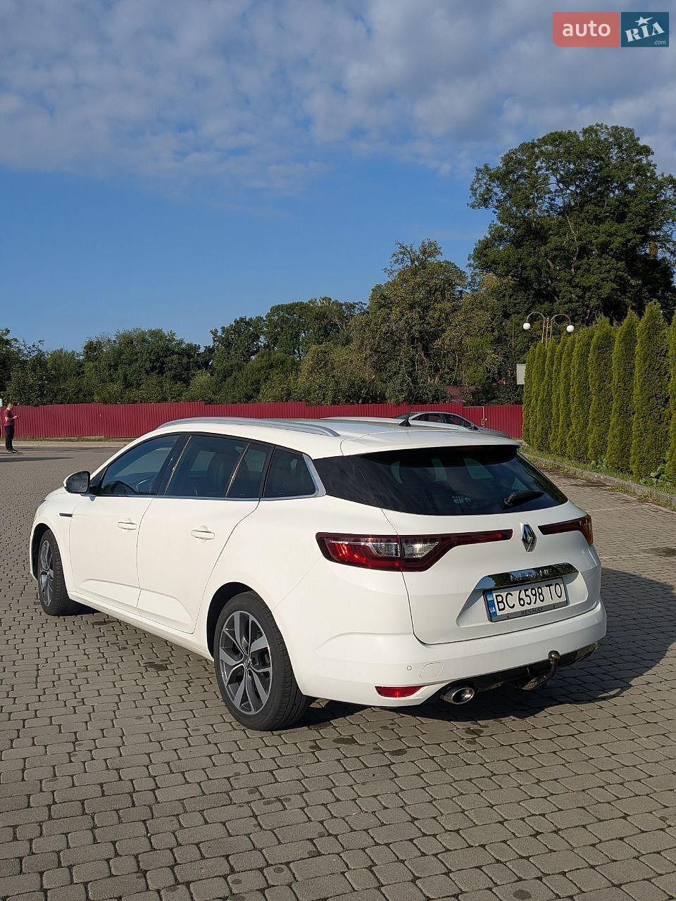 Renault Megane 2016 VIN VF1RFB00856967833 фото оголошення 4 з 45