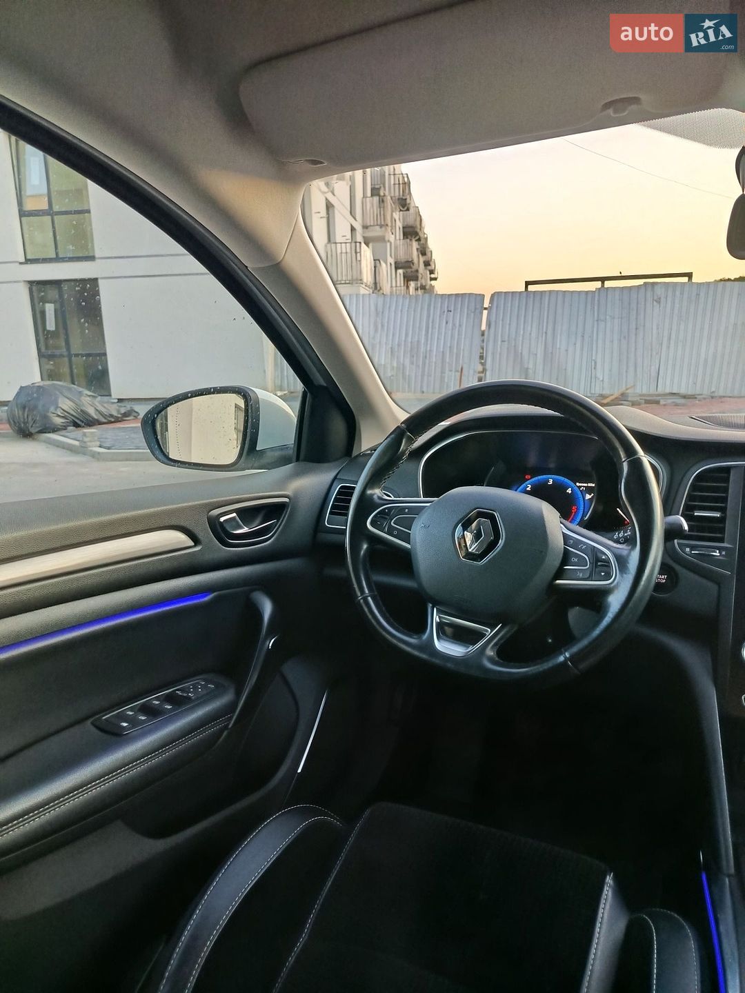 Renault Megane 2016 VIN VF1RFB00856967833 фото оголошення 15 з 41