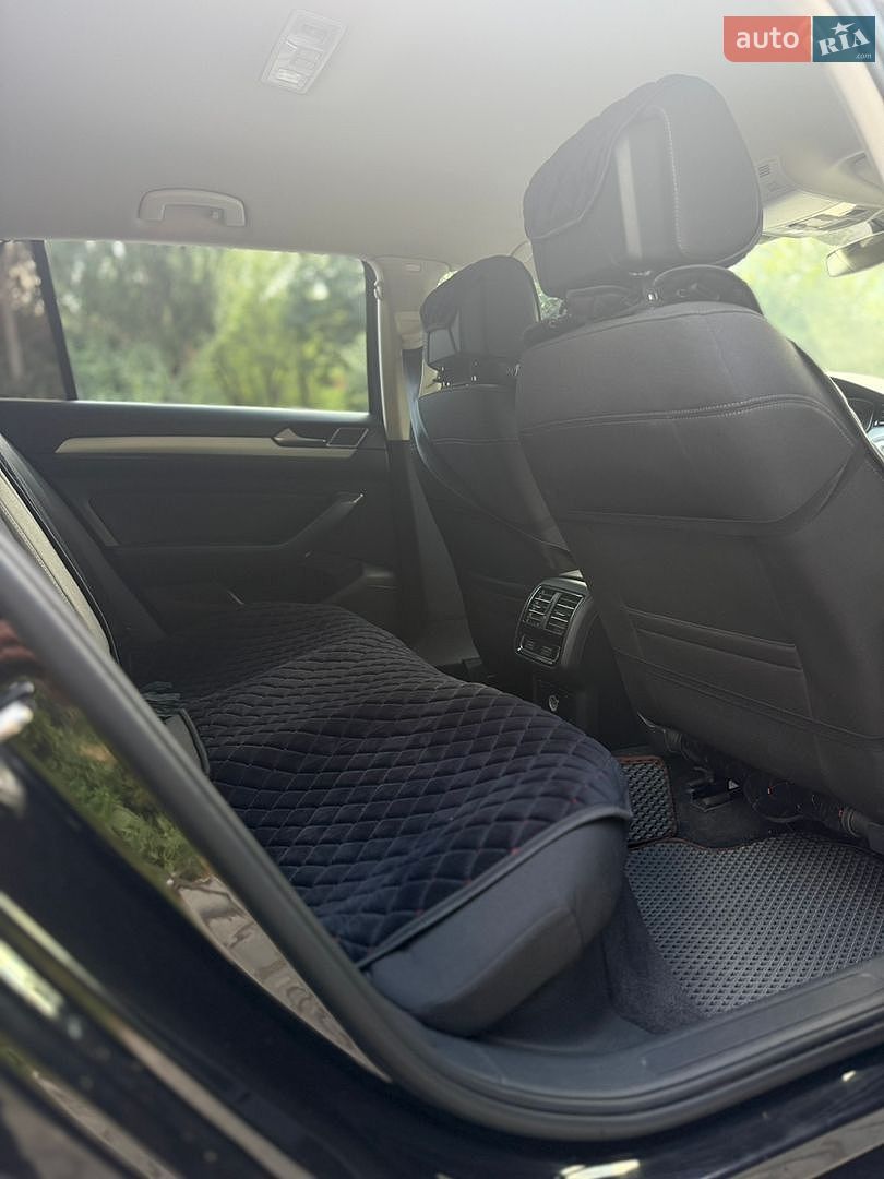 Volkswagen Passat 2015 VIN WVWZZZ3CZGE038490 фото оголошення 11 з 20