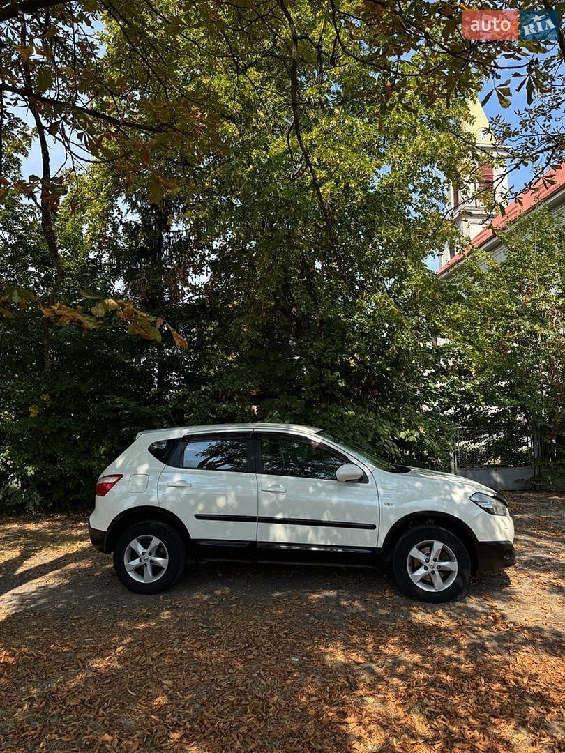 Nissan Qashqai 2013 VIN SJNFAAJ10U2712318 фото оголошення 3 з 33
