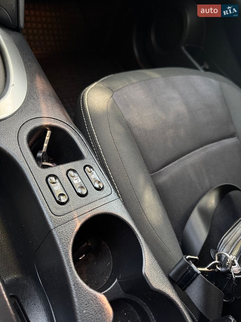 Nissan Qashqai 2013 VIN SJNFAAJ10U2712318 фото оголошення 13 з 33