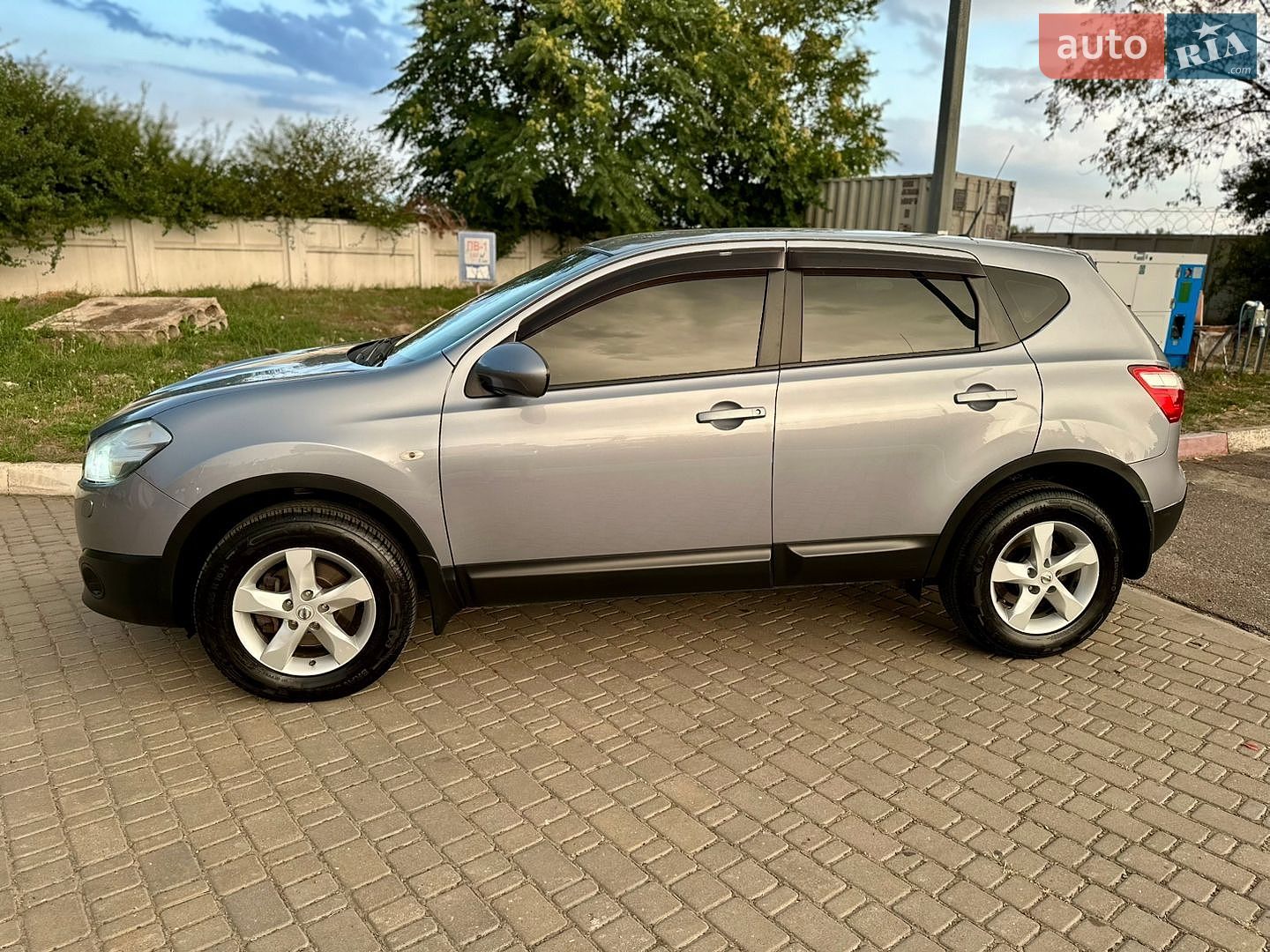 Nissan Qashqai 2012 VIN SJNFBNJ10U2571338 фото оголошення 6 з 29