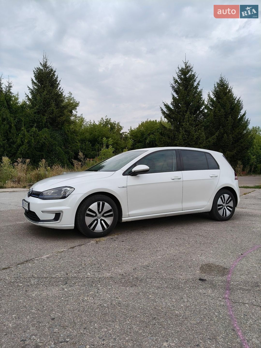 Volkswagen e-Golf 2014 VIN WVWZZZAUZFW902629 фото оголошення 4 з 44
