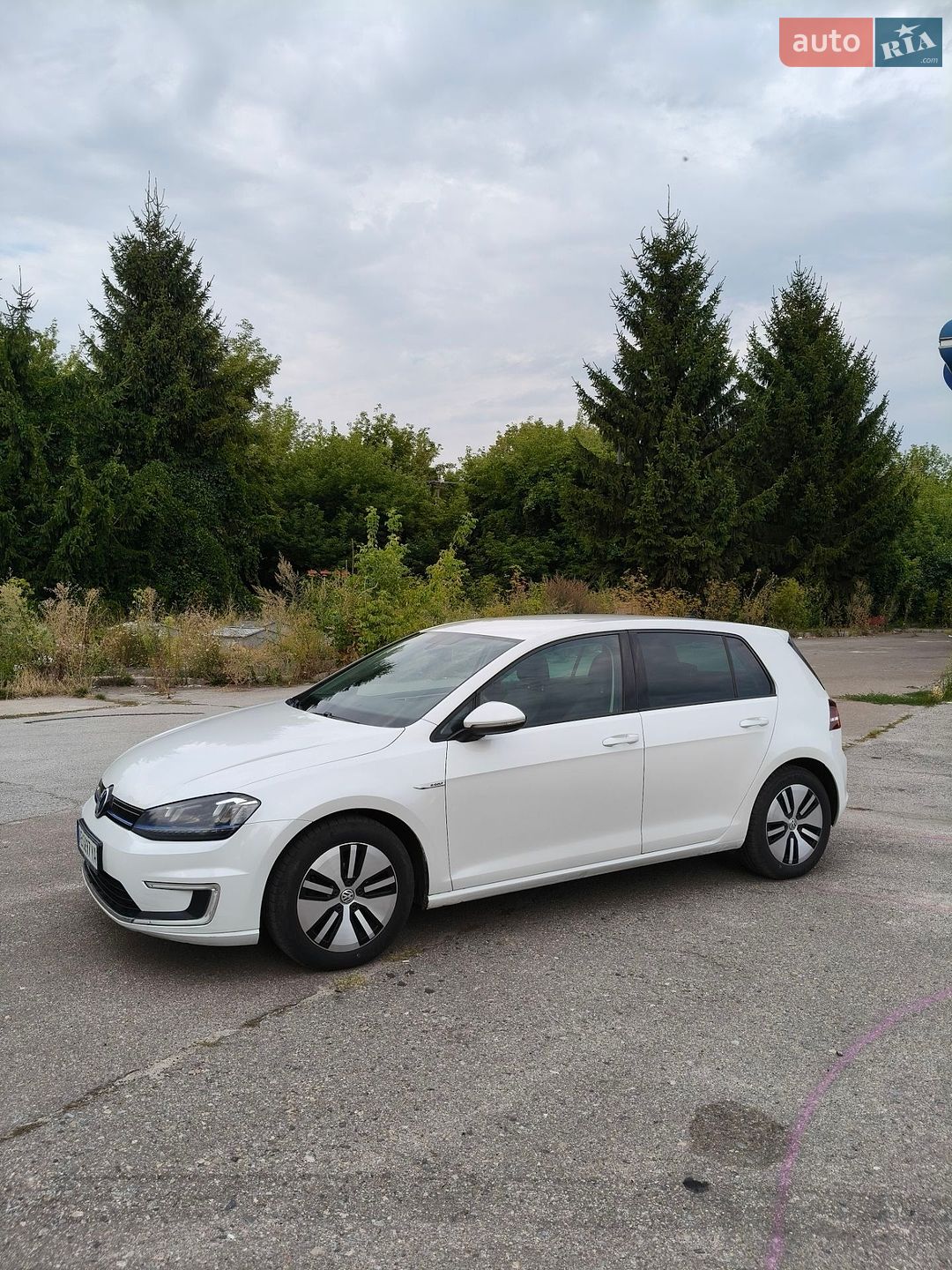 Volkswagen e-Golf 2014 VIN WVWZZZAUZFW902629 фото оголошення 3 з 44