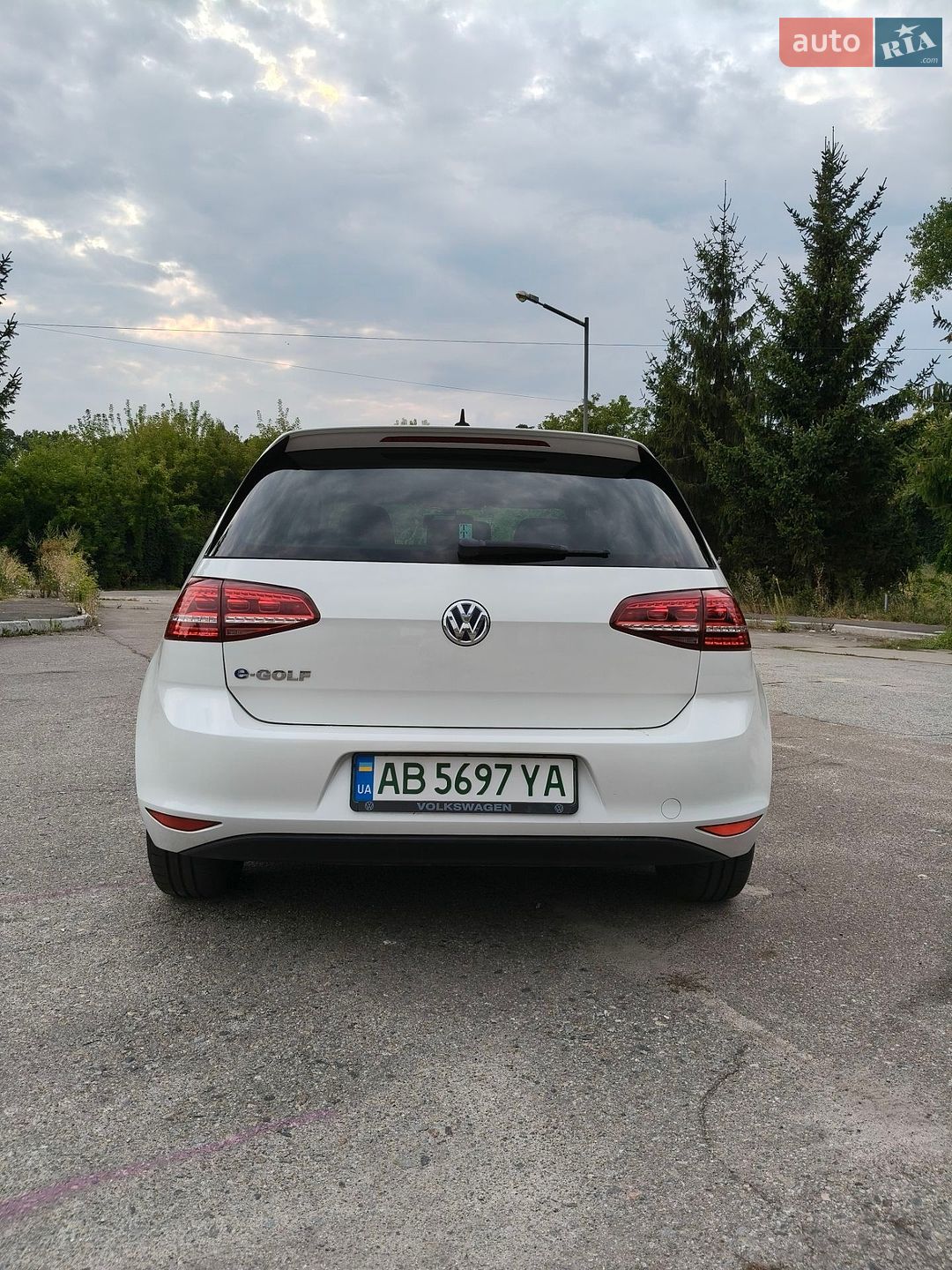 Volkswagen e-Golf 2014 VIN WVWZZZAUZFW902629 фото оголошення 14 з 44