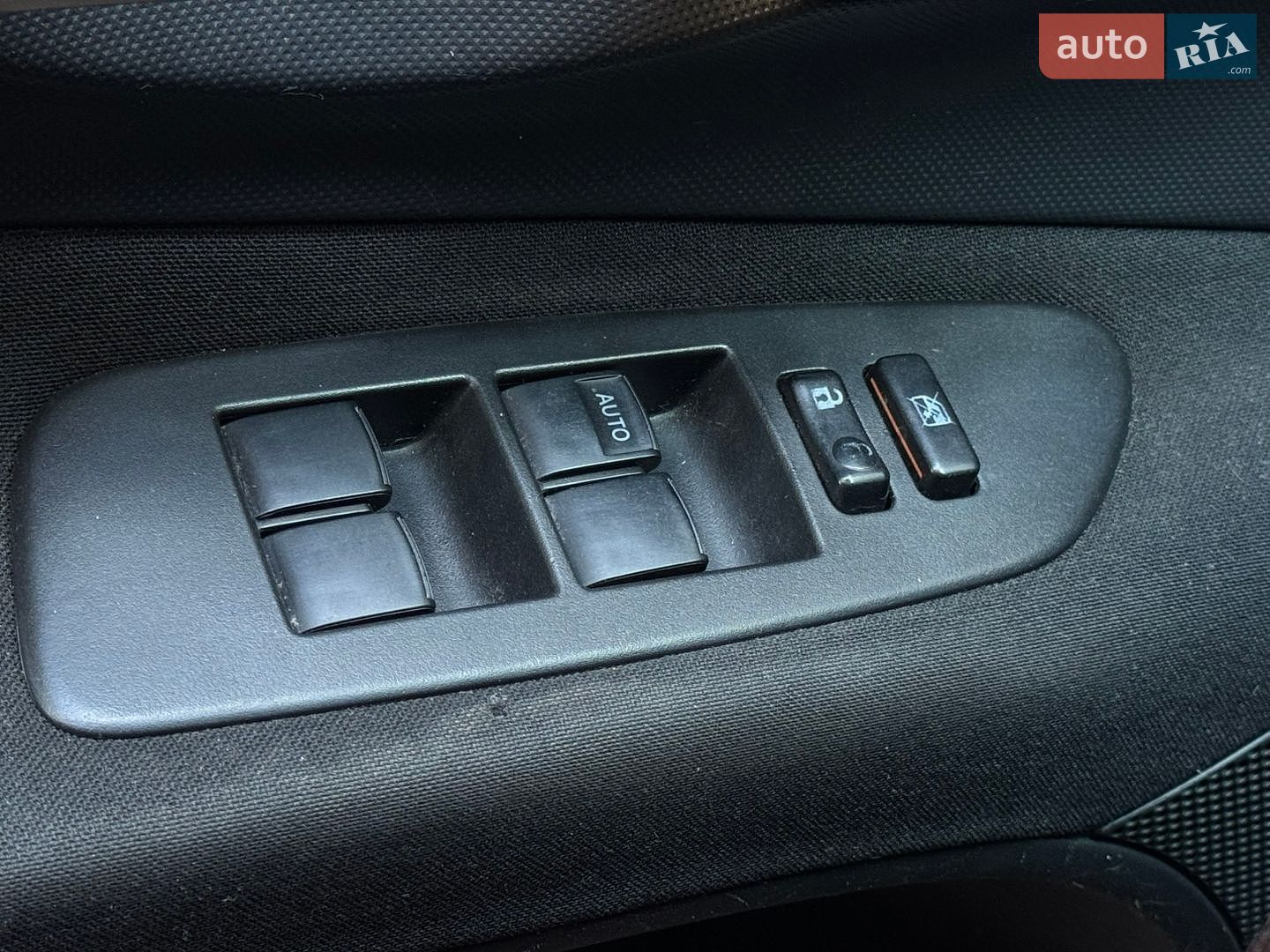 Toyota Auris 2008 VIN NMTKV56EX0R028250 фото оголошення 15 з 19