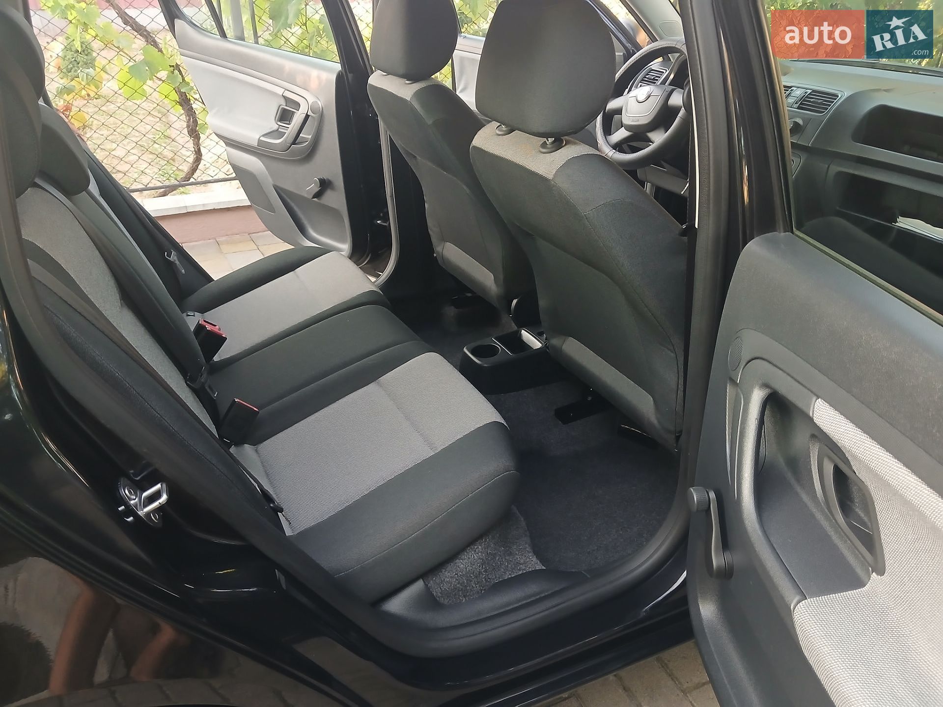Skoda Fabia 2009 VIN TMBAC65J5A3031096 фото оголошення 14 з 19