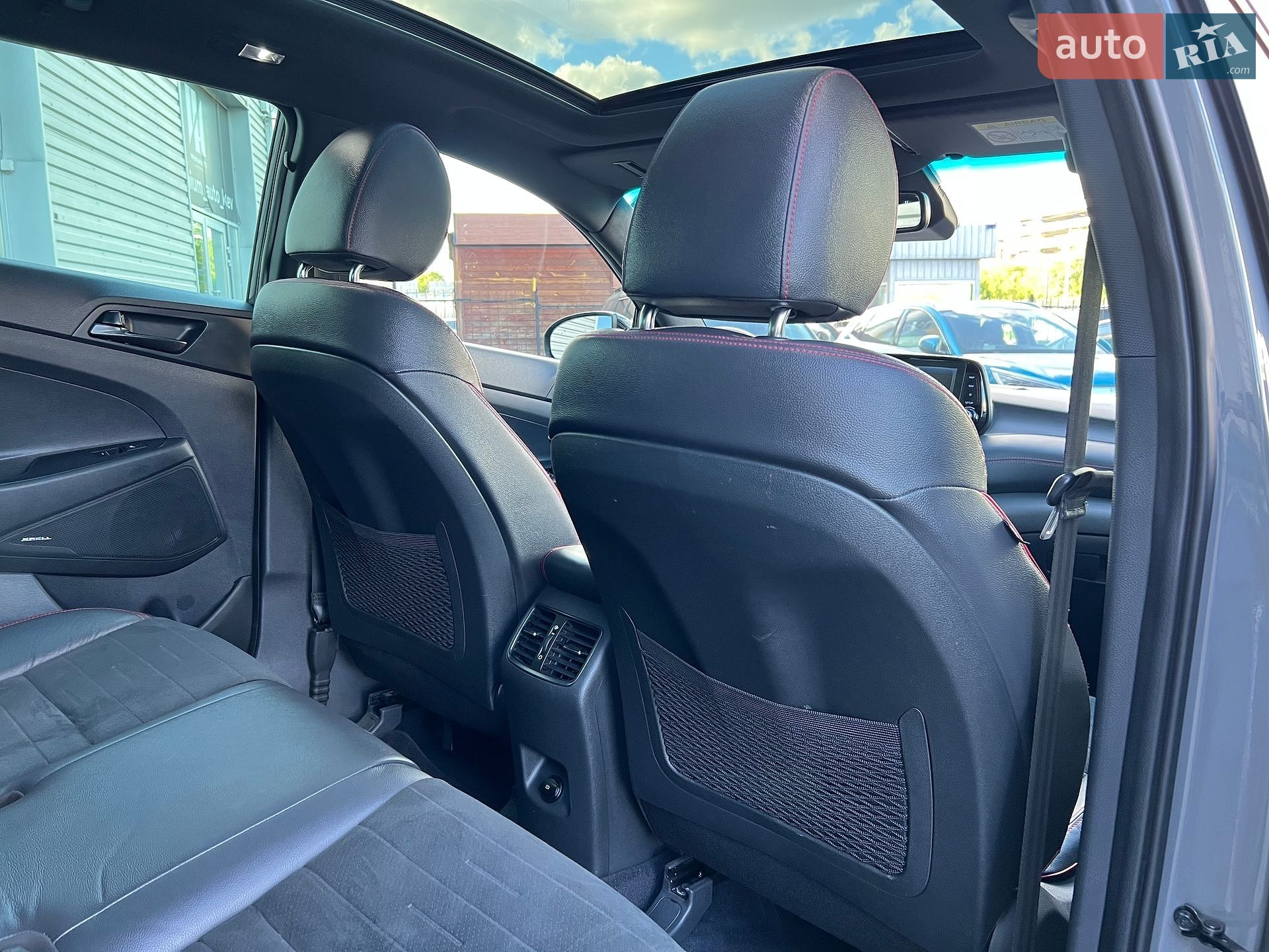 Hyundai Tucson 2020 VIN TMAJ381ADLJ107399 фото оголошення 28 з 47