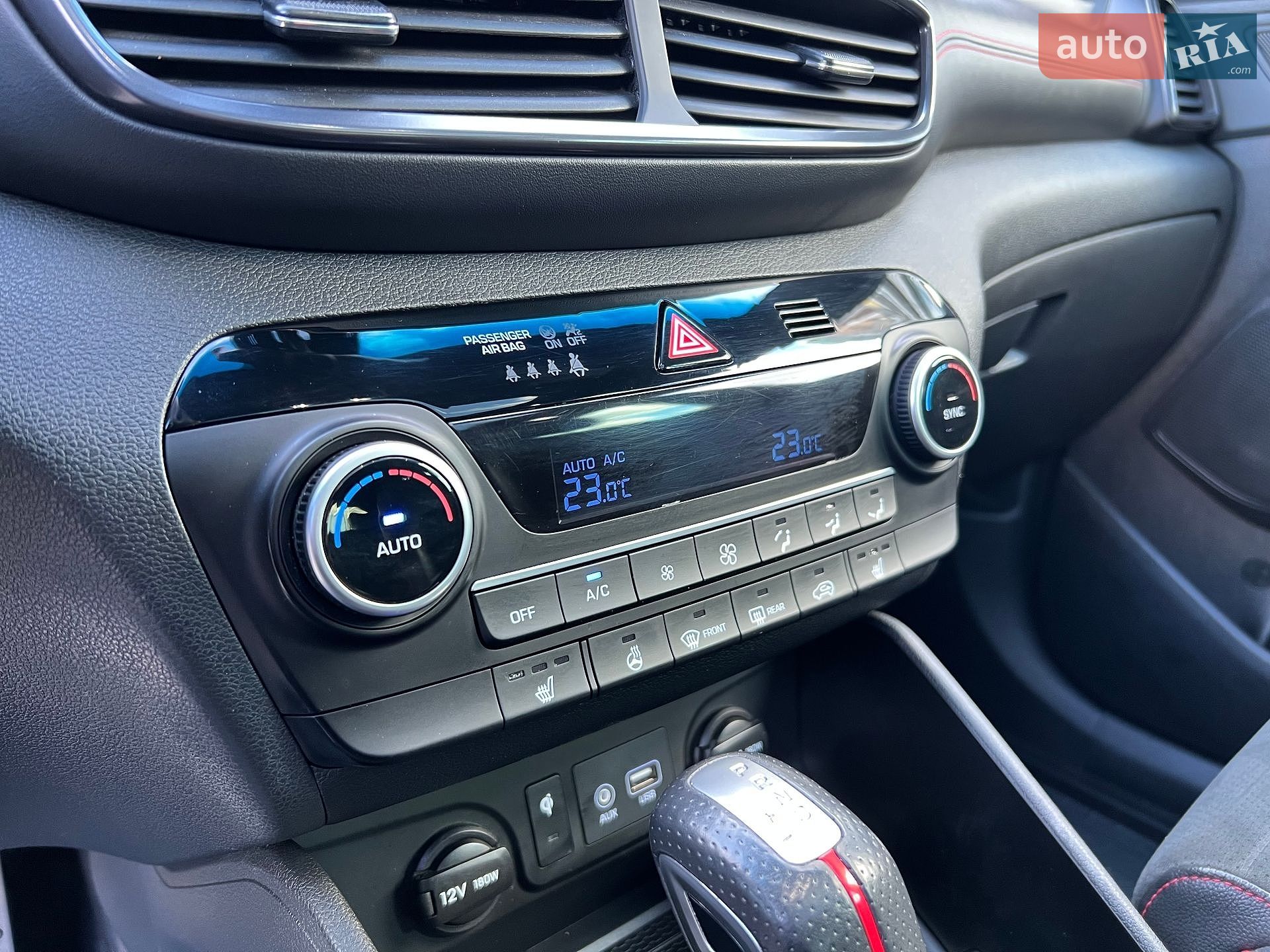 Hyundai Tucson 2020 VIN TMAJ381ADLJ107399 фото оголошення 19 з 47