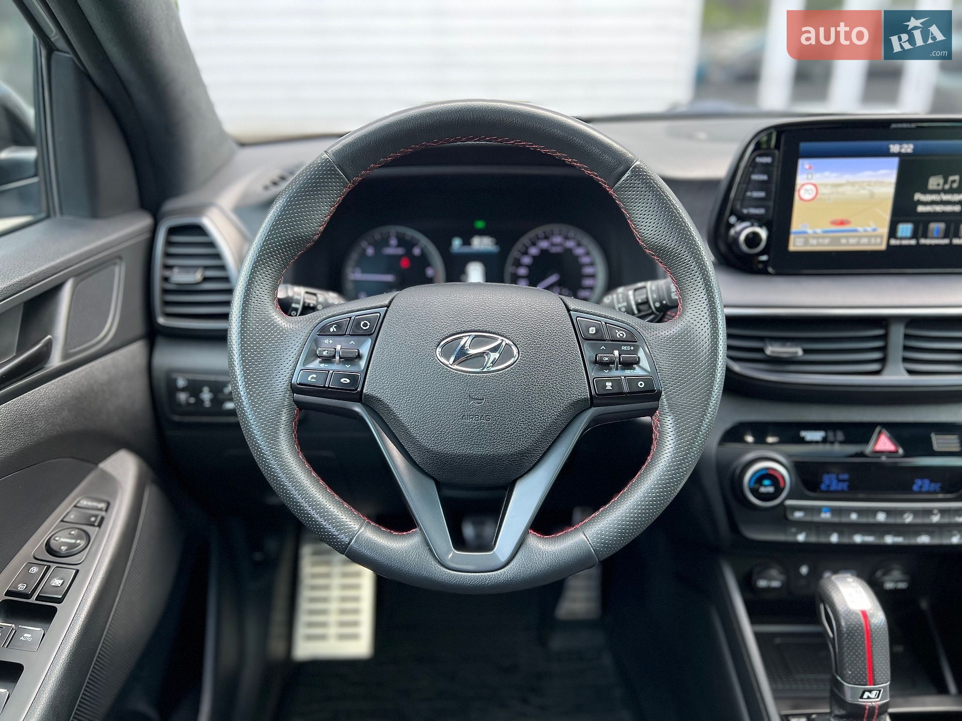 Hyundai Tucson 2020 VIN TMAJ381ADLJ107399 фото оголошення 15 з 47