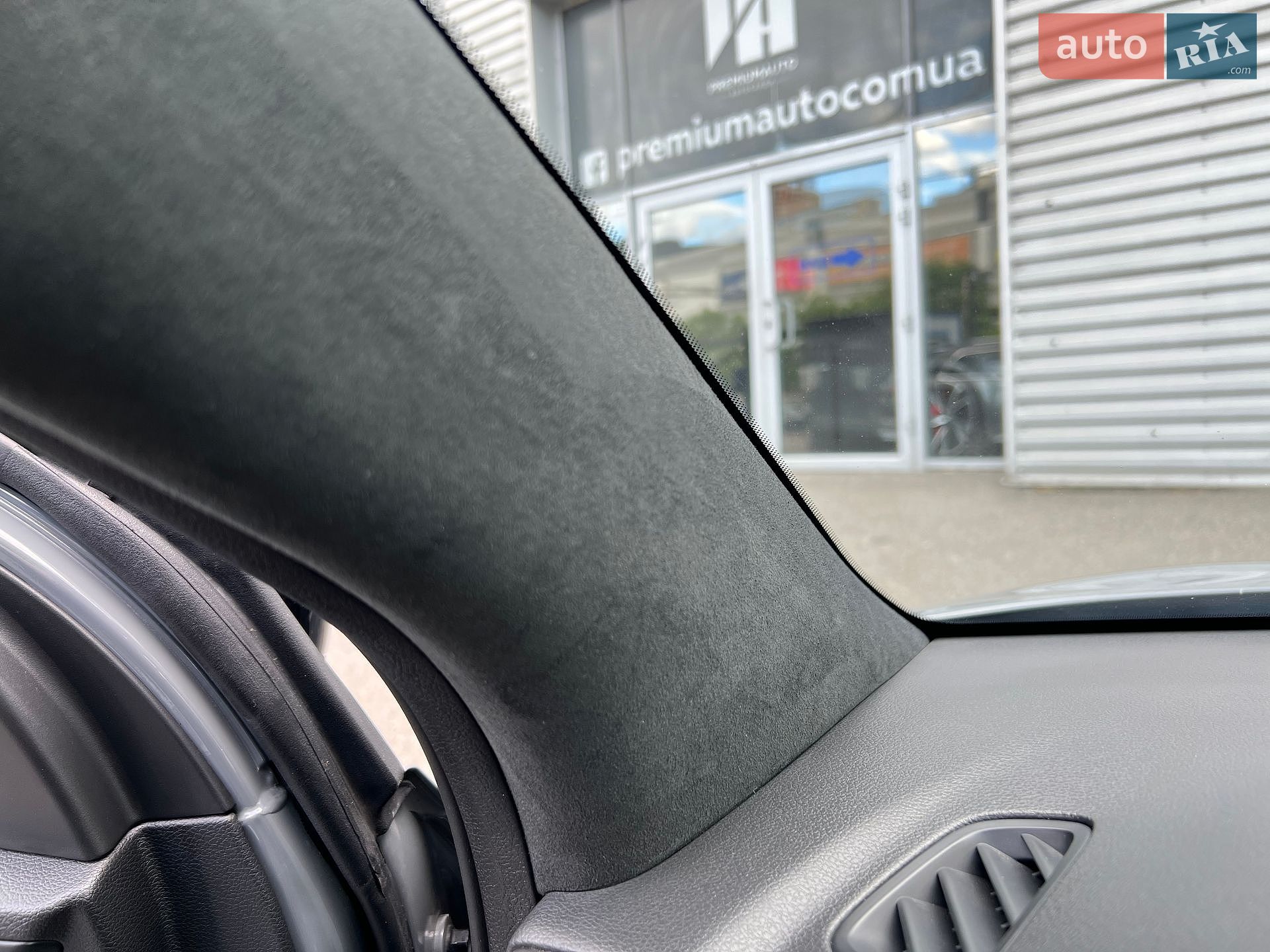 Hyundai Tucson 2020 VIN TMAJ381ADLJ107399 фото оголошення 42 з 47