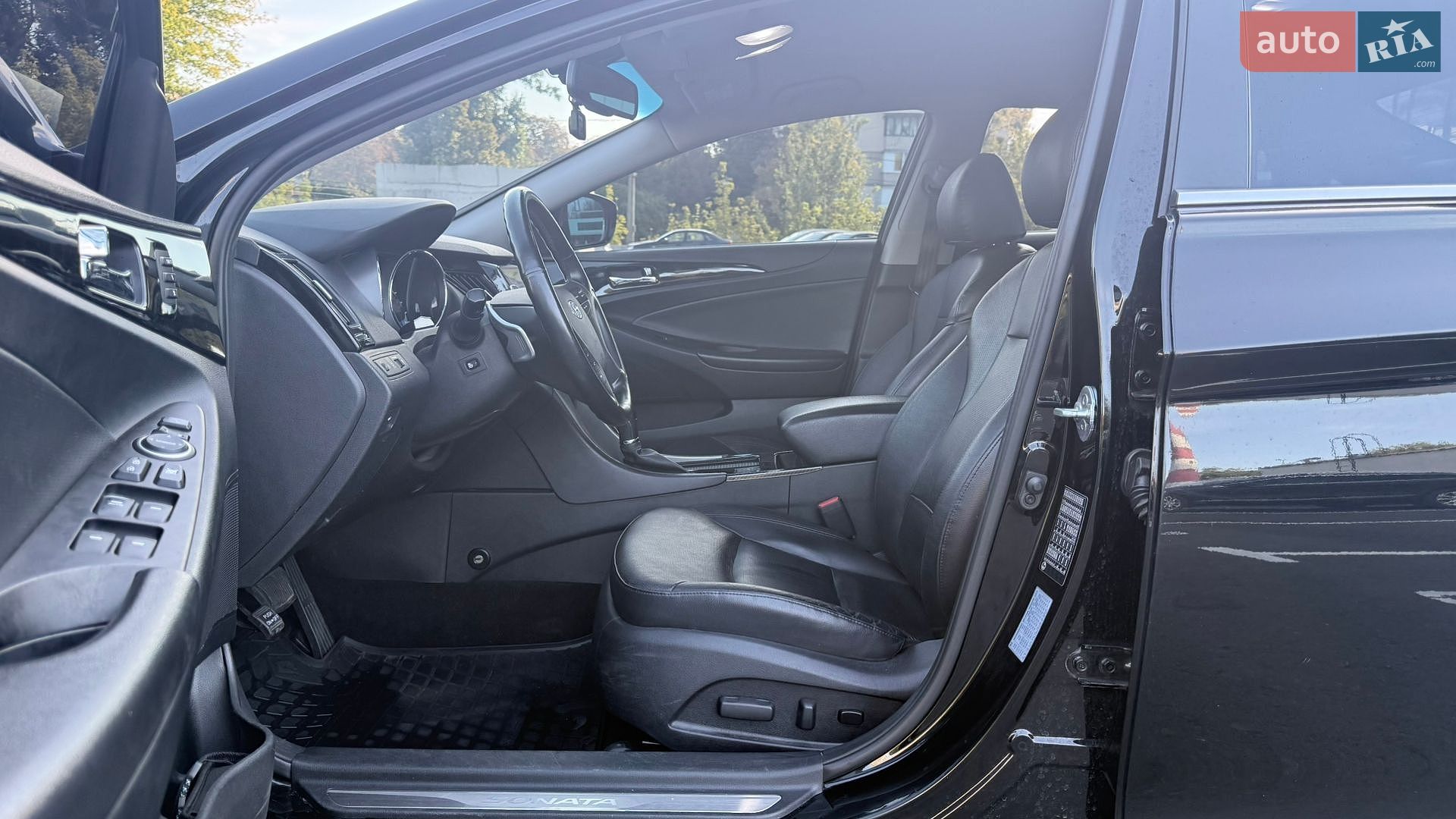 Hyundai Sonata 2014 VIN KMHEC41CBEA645174 фото оголошення 44 з 69