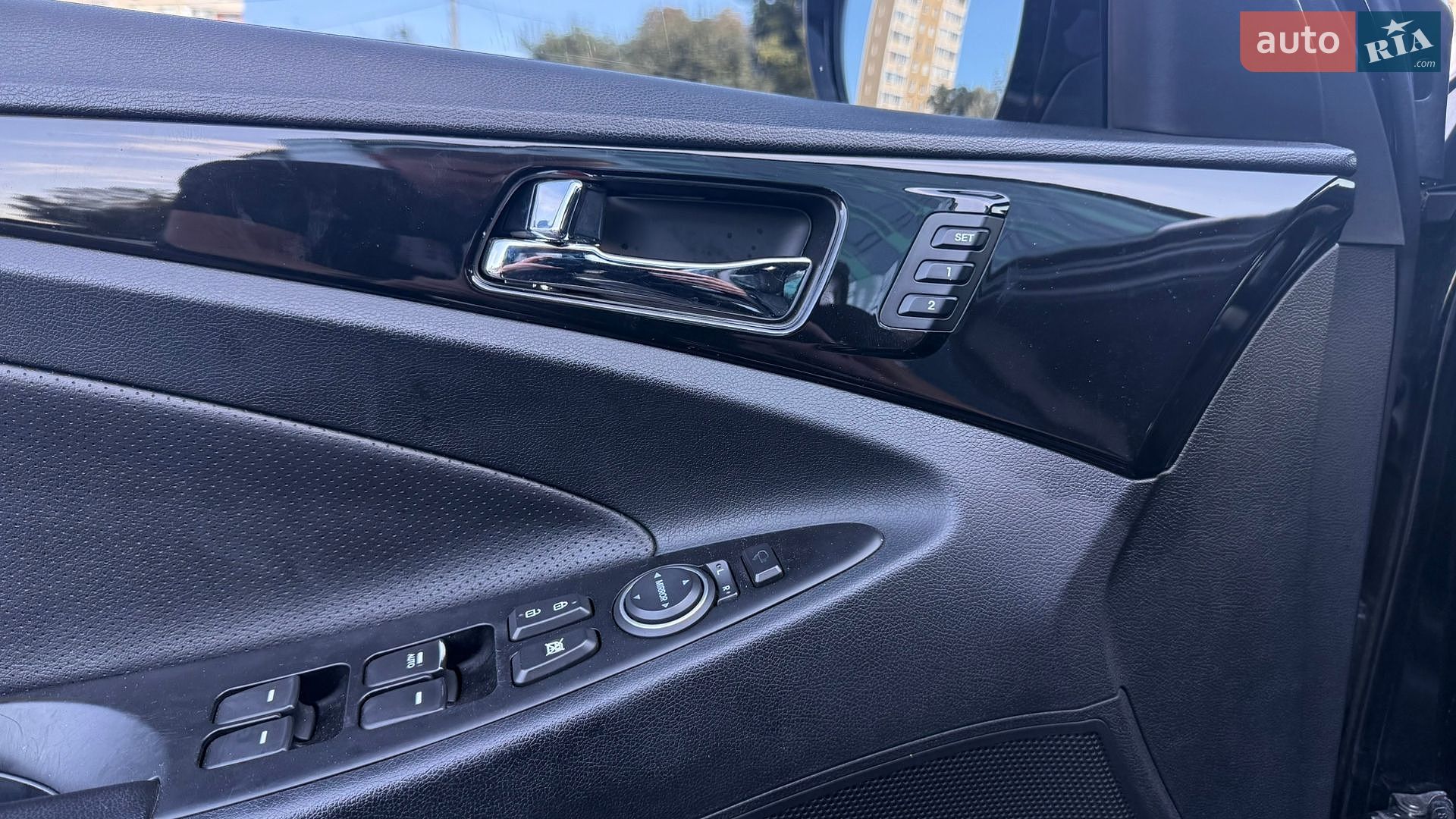 Hyundai Sonata 2014 VIN KMHEC41CBEA645174 фото оголошення 43 з 69