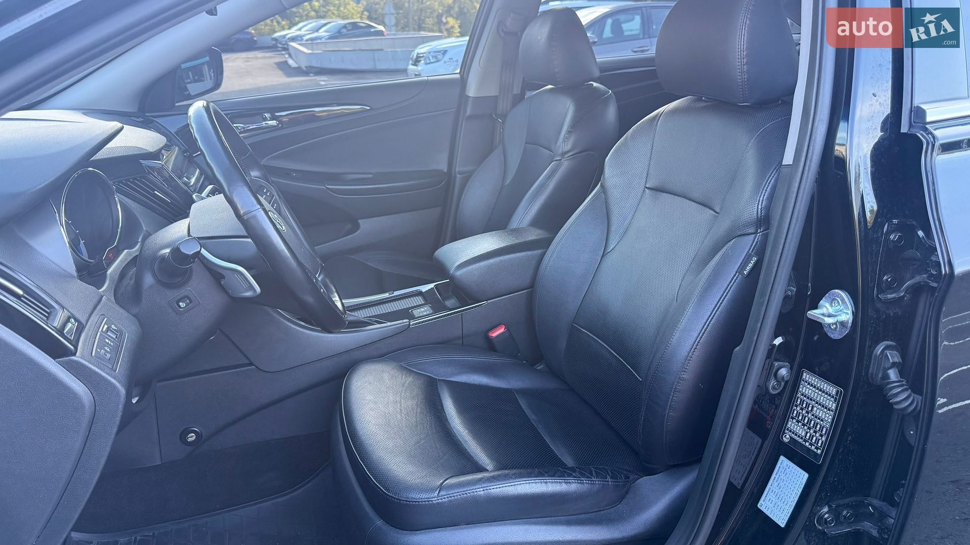Hyundai Sonata 2014 VIN KMHEC41CBEA645174 фото оголошення 45 з 69