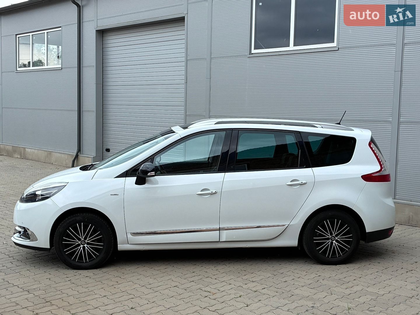 Renault Grand Scenic 2014 VIN VF1JZNAB651034192 фото оголошення 9 з 18