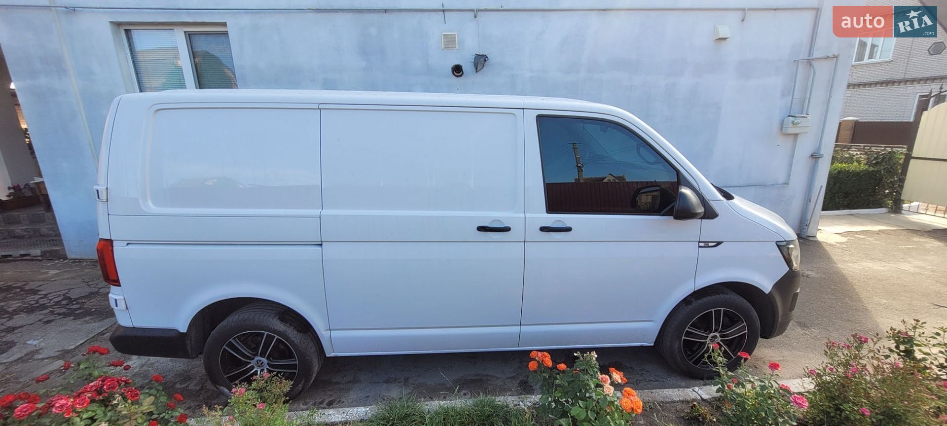 Volkswagen Transporter 2017 VIN WV1ZZZ7HZHX018577 фото оголошення 13 з 31