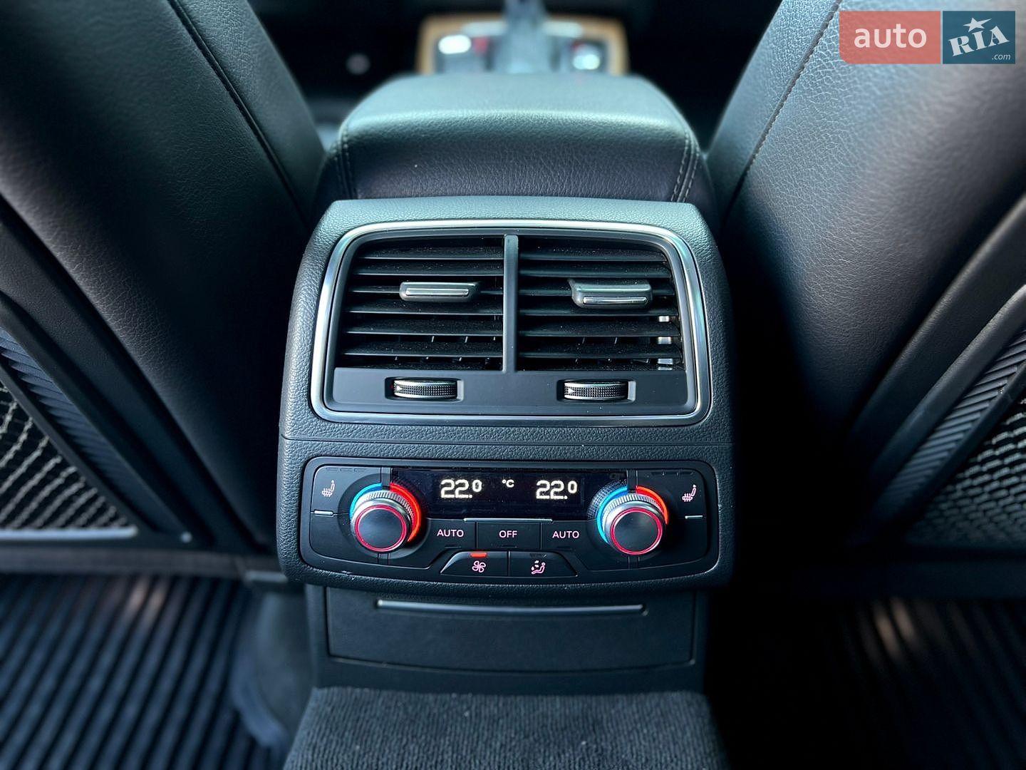 Audi A6 2016 VIN WAUZZZ4G2GN171772 фото оголошення 26 з 36