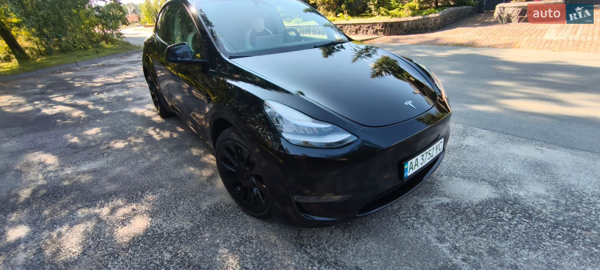 Tesla Model Y 2021 VIN 5YJYGDEE7MF187478 фото оголошення 3 з 15