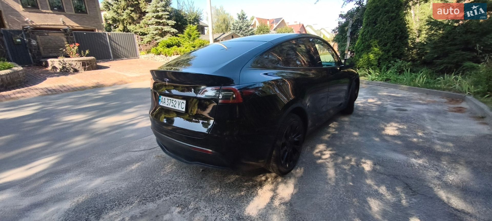 Tesla Model Y 2021 VIN 5YJYGDEE7MF187478 фото оголошення 10 з 15