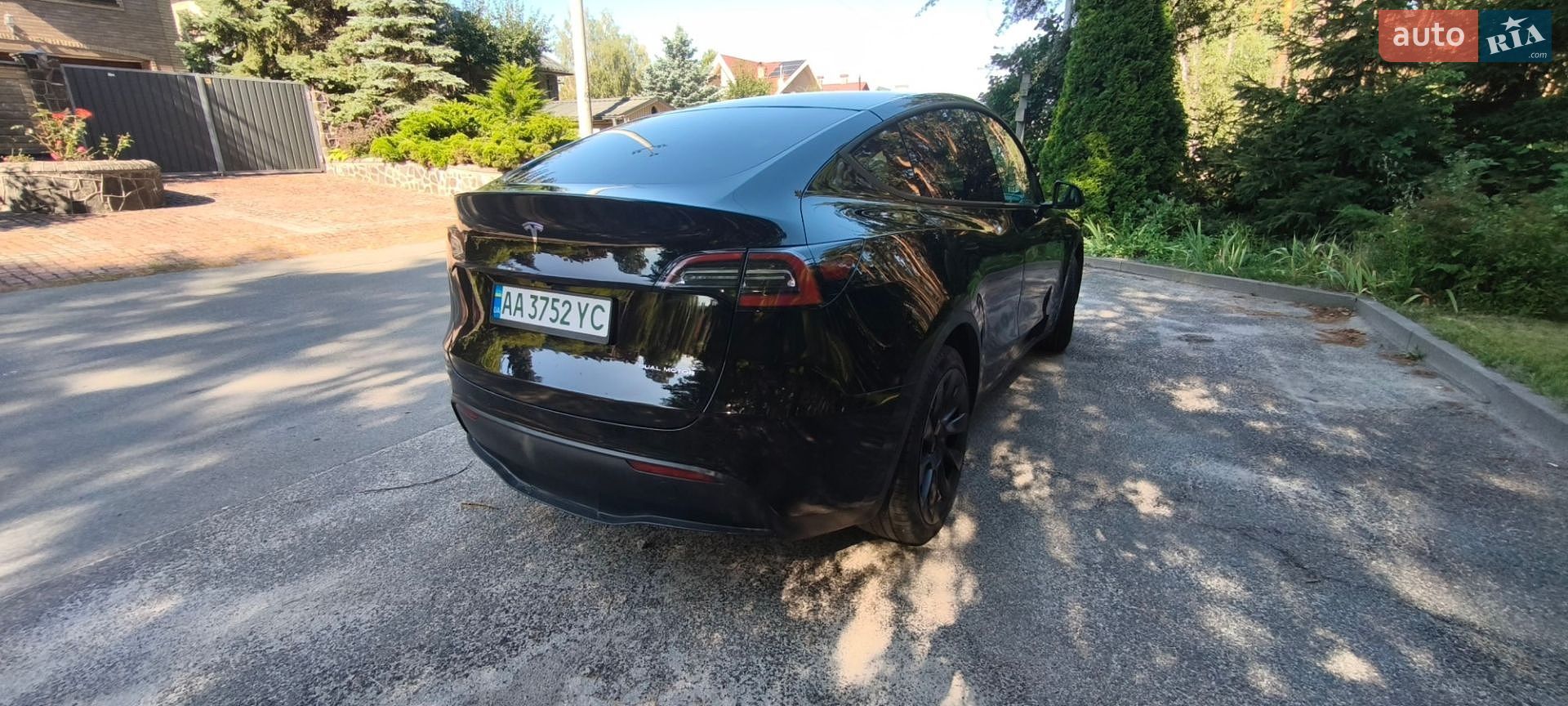 Tesla Model Y 2021 VIN 5YJYGDEE7MF187478 фото оголошення 12 з 15