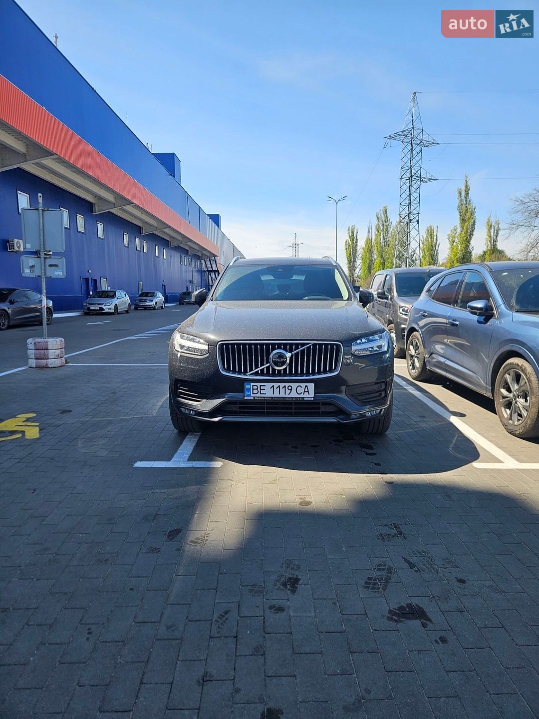 Volvo XC90 2019 VIN YV1LCK2UCL1589095 фото оголошення 3 з 30
