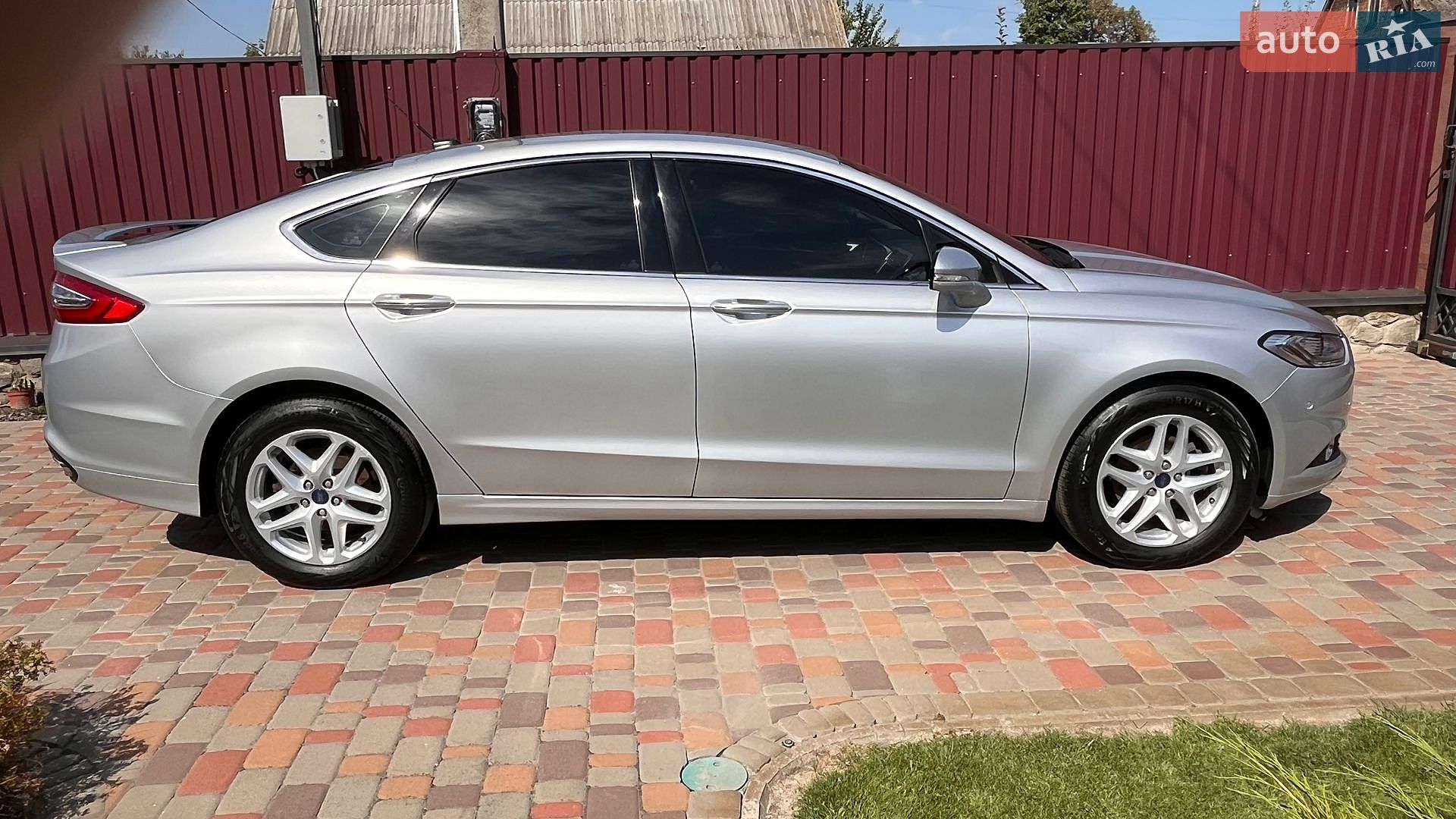 Ford Fusion 2016 VIN 3FA6P0H7XGR213870 фото оголошення 3 з 29