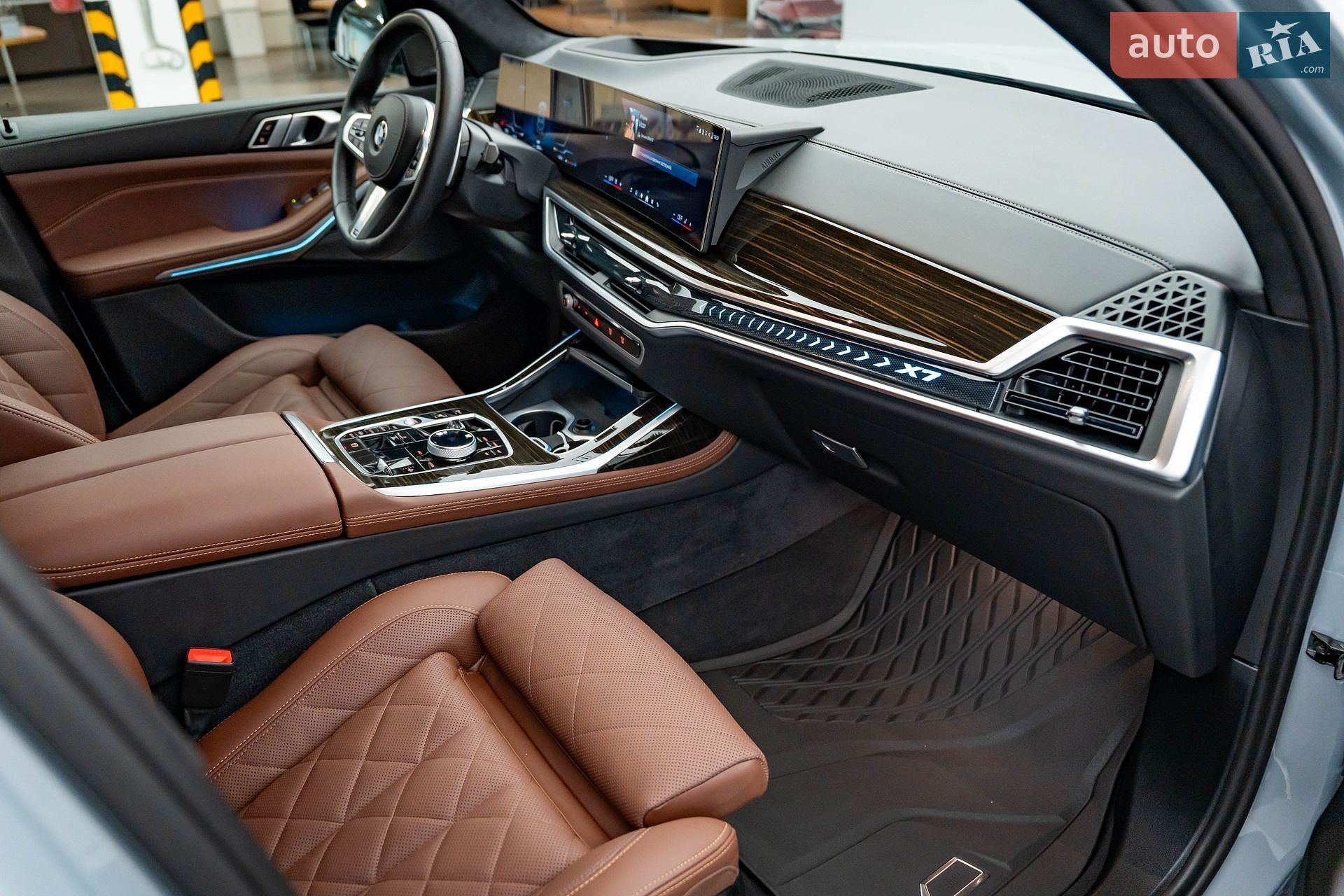BMW X7 2024 VIN WBA21EN0009V53817 фото оголошення 15 з 43