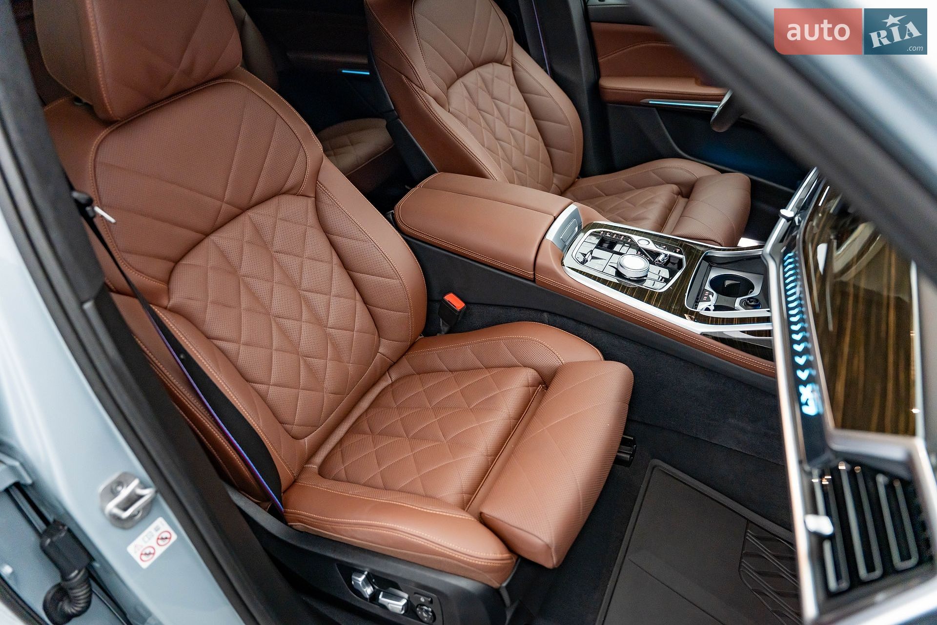 BMW X7 2024 VIN WBA21EN0009V53817 фото оголошення 16 з 43