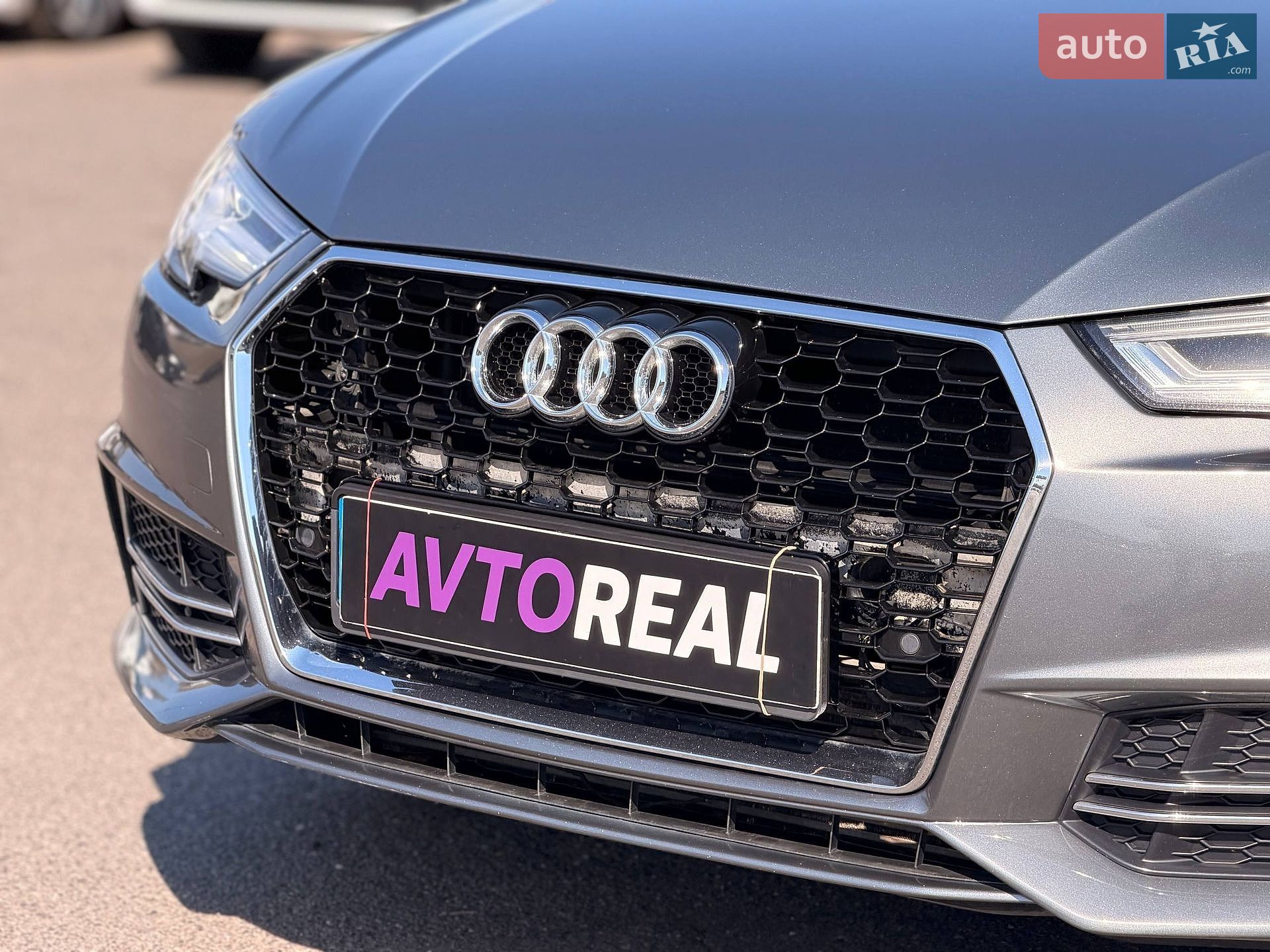 Audi A4 2016 VIN WAULNAF45HN011425 фото оголошення 5 з 96