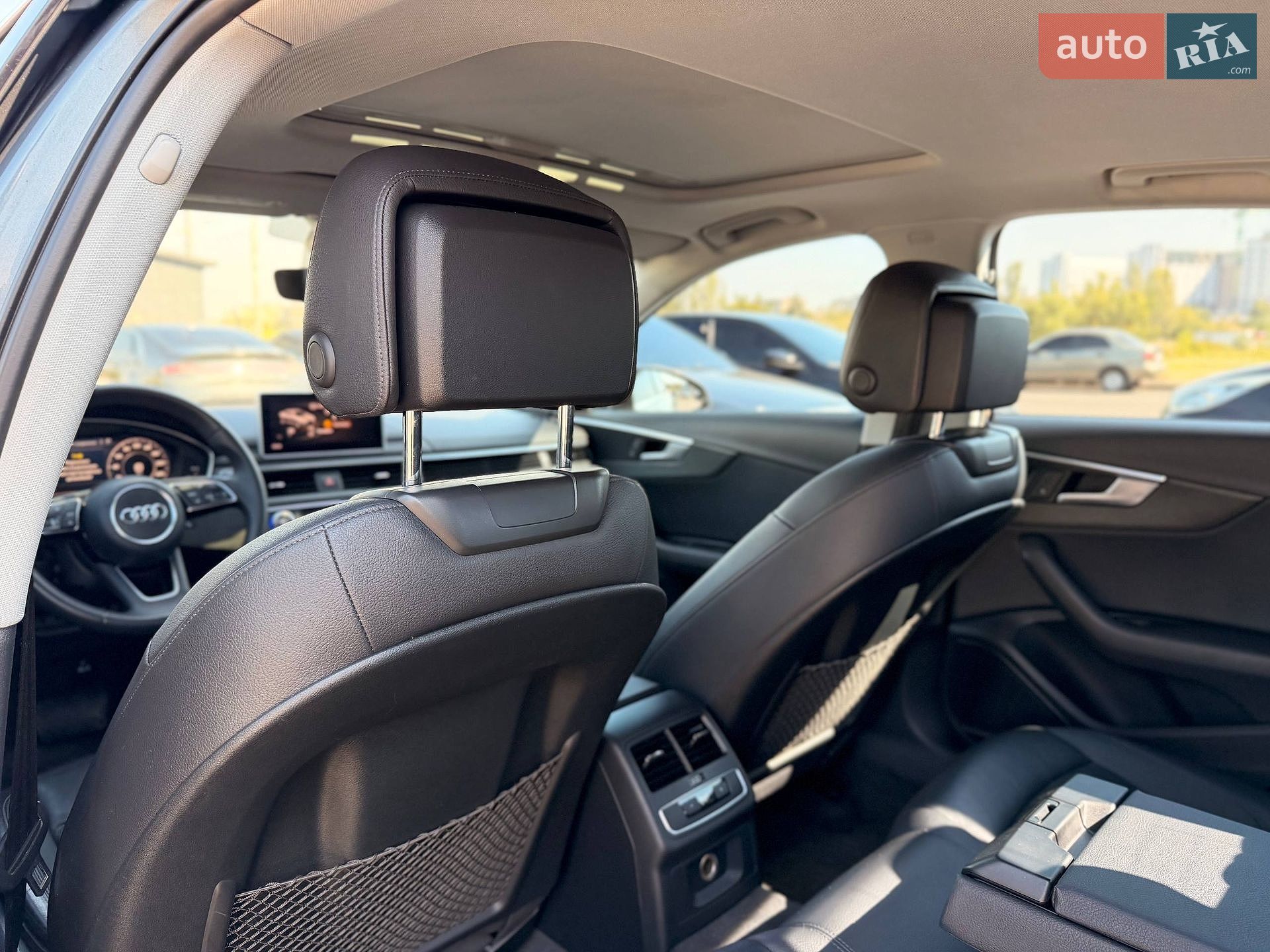 Audi A4 2016 VIN WAULNAF45HN011425 фото оголошення 57 з 96